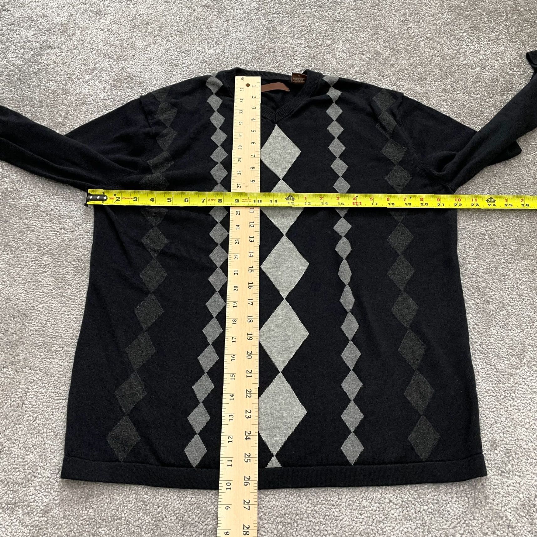 Perry Ellis Perry Ellis Sweater Mens Large Black Argyle/Diamond Knit V-Neck Pullover Size US L / EU 52-54 / 3 - 7 Thumbnail