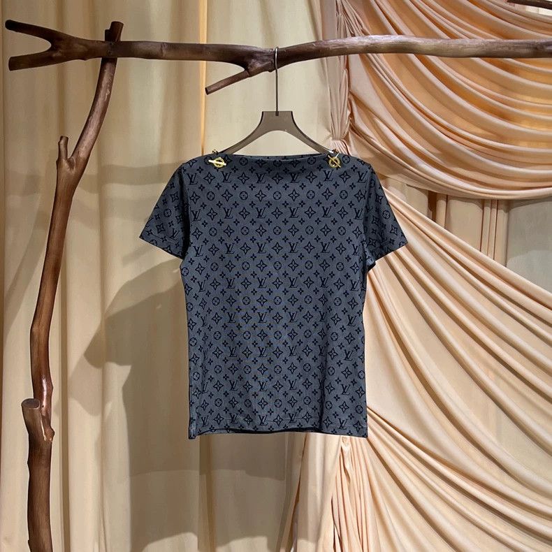Louis Vuitton Louis Vuitton 23fw presbyopic full print chain one-shoulde Size L / US 10 / IT 46 - 1 Thumbnail