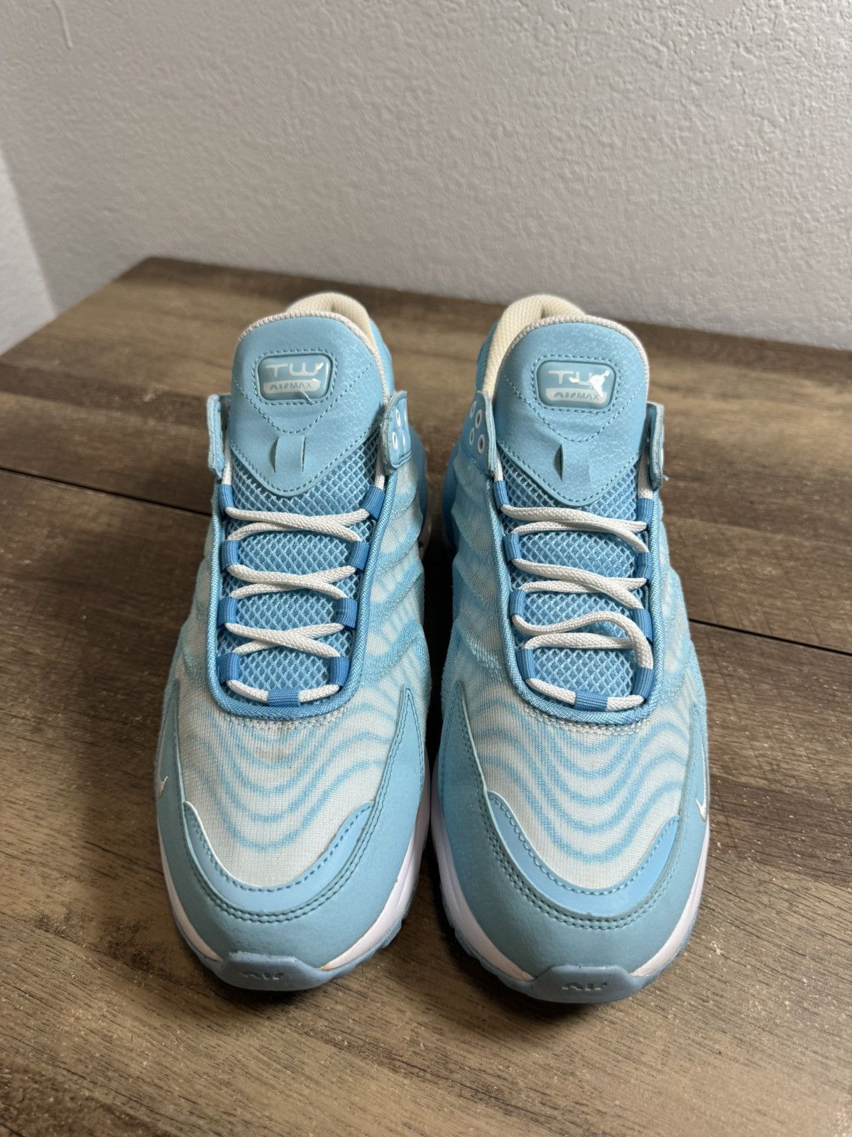 Nike Size 9 - Nike Air Max TW Men's Shoes Ocean Bliss-Blue Size US 9 / EU 42 - 3 Thumbnail
