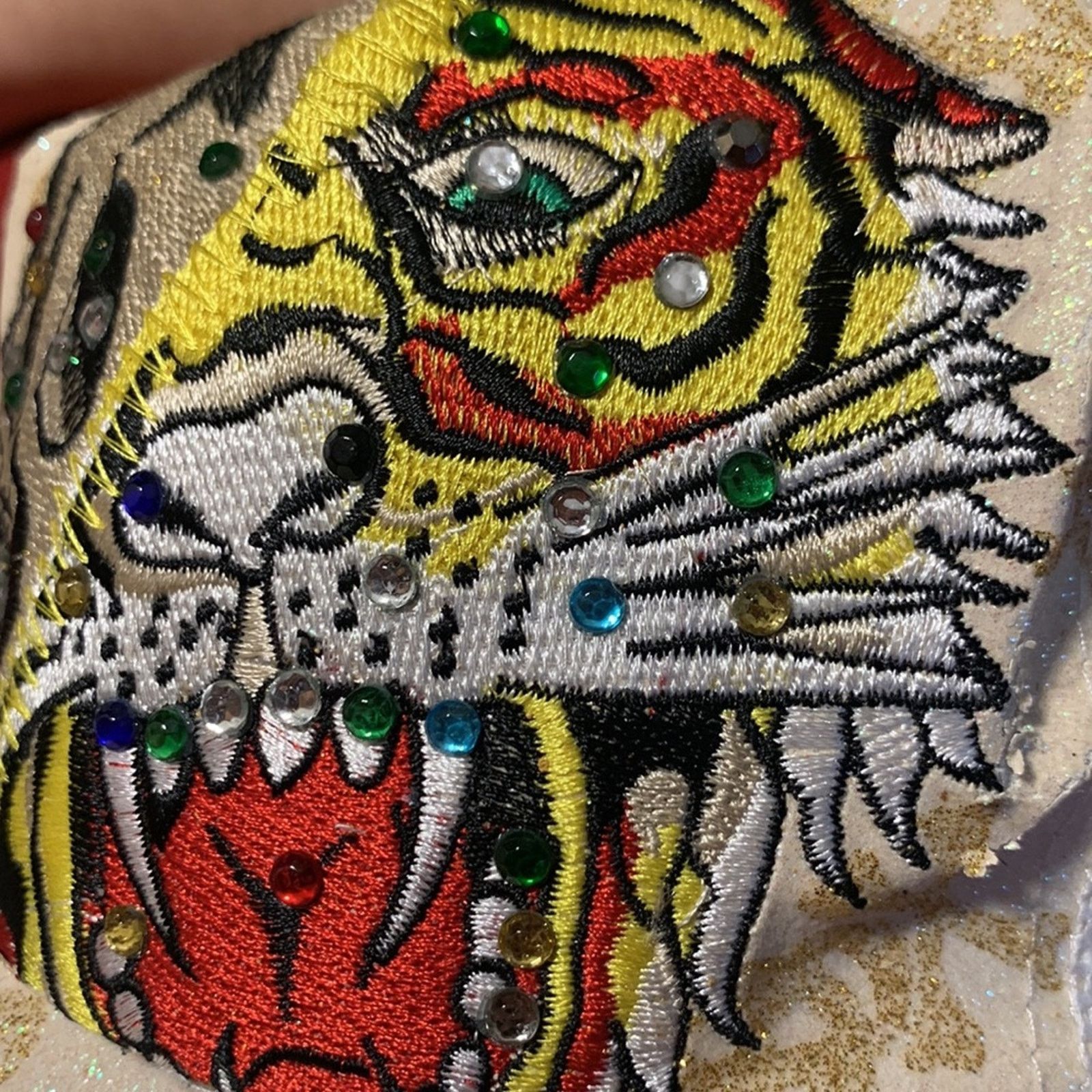 Vintage Bedazzled gems embroidery skulls,tiger baseball trucker hat Size ONE SIZE - 12 Thumbnail