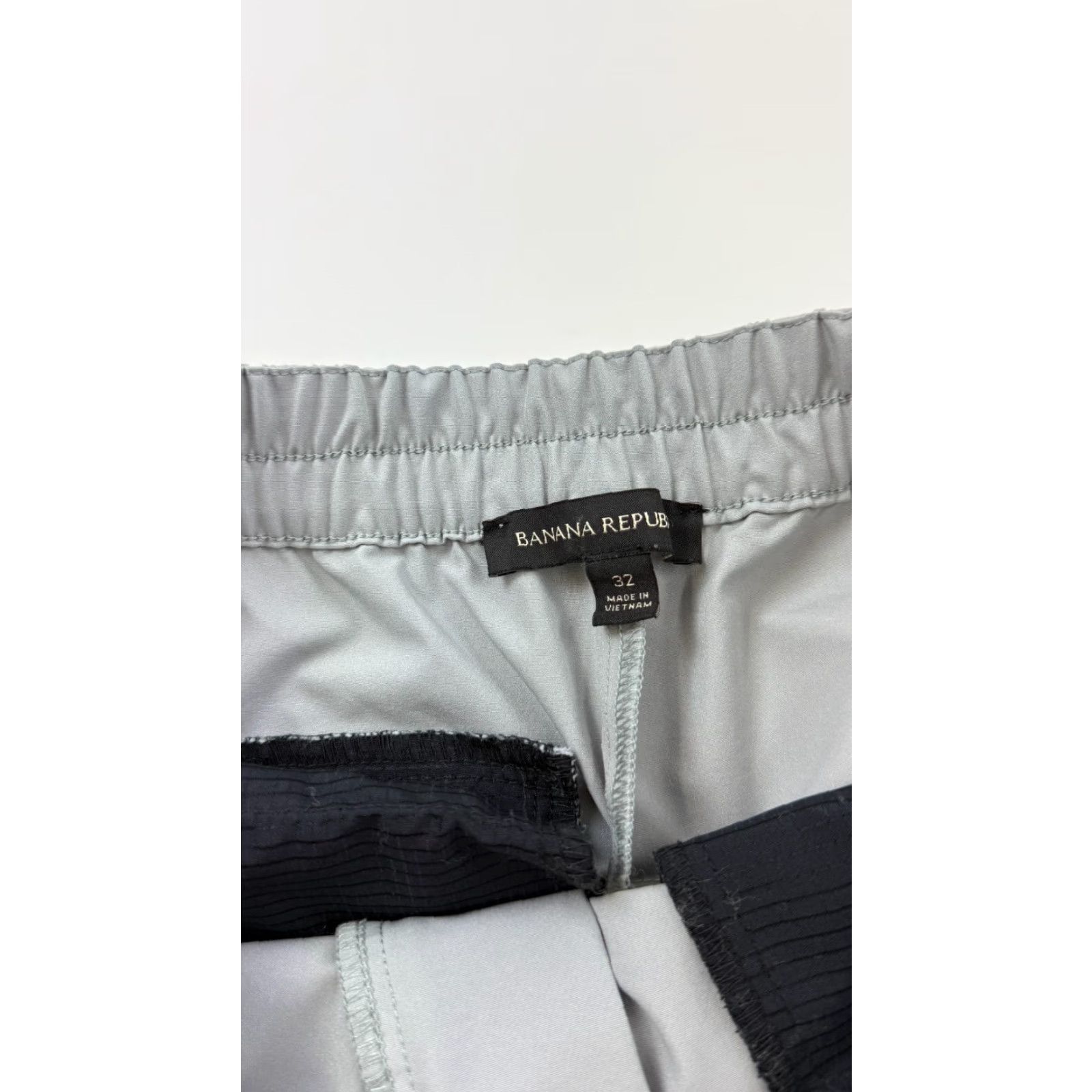 Banana Republic Banana Republic Pants Mens 32 Gray Motion Tech Hybrid Jogger Slim Fit Tapered Casual Stretch Pockets Size US 32 / EU 48 - 6 Thumbnail