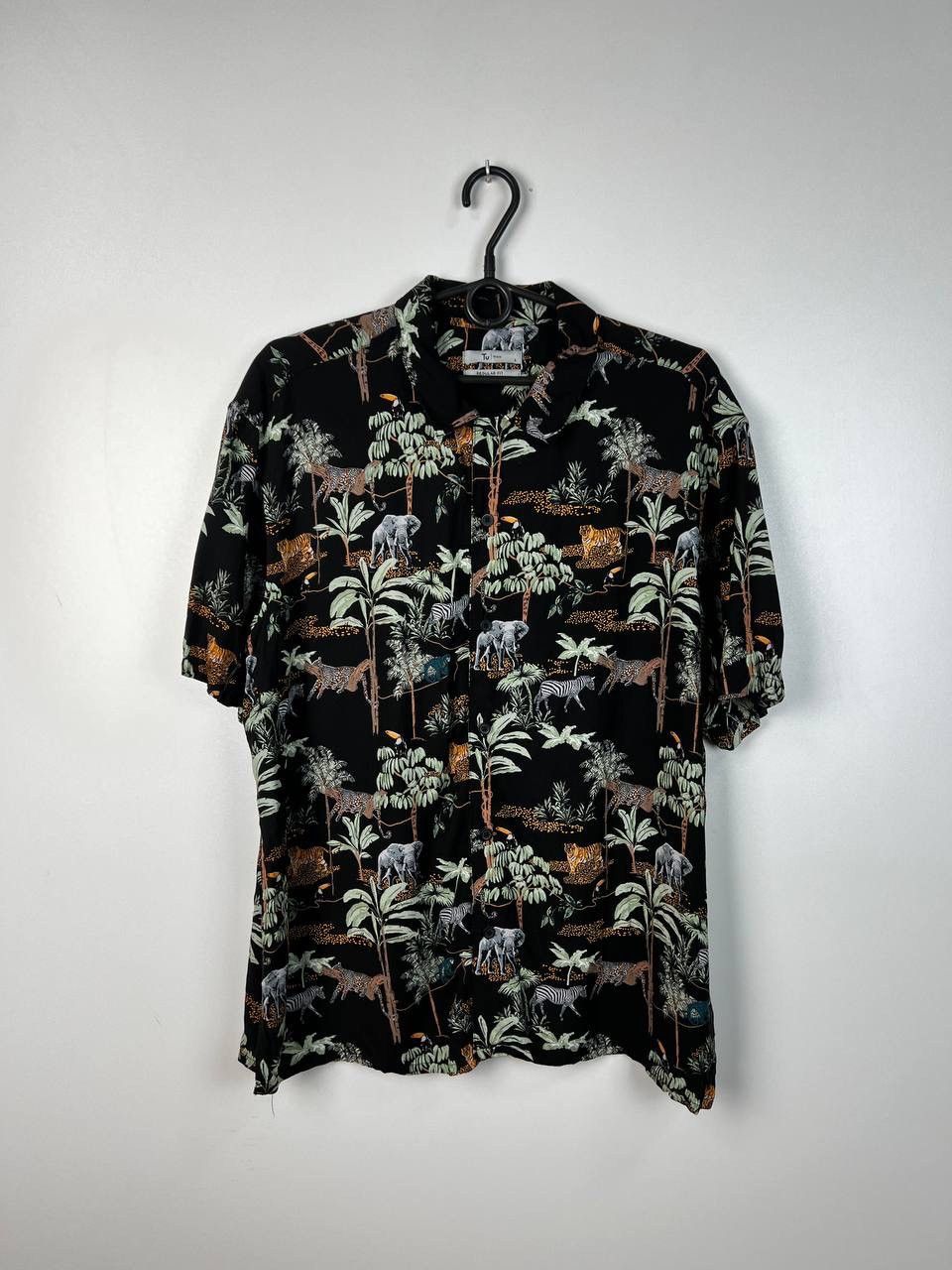Vintage Crazy Hawaii vintage Shirt size L Size US L / EU 52-54 / 3 - 1 Thumbnail