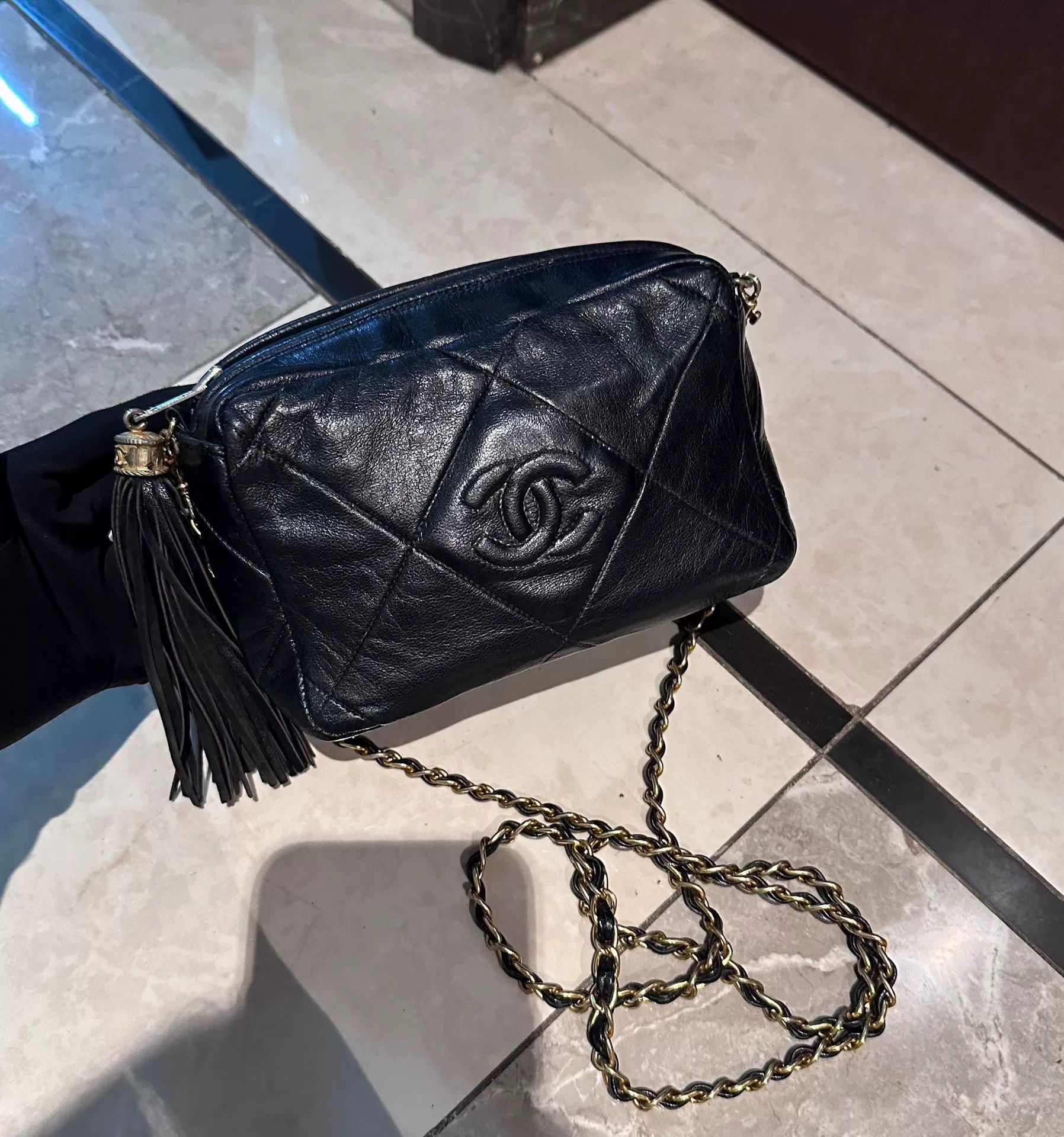 Chanel Pre-loved Bag Very good condition Size ONE SIZE - 1 Thumbnail