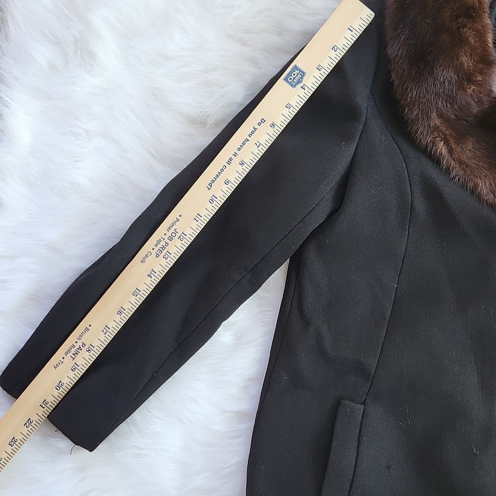 Other M. Solomon Vintage Fur Collar Black Coat Women's Size Medium Size M / US 6-8 / IT 42-44 - 11 Thumbnail