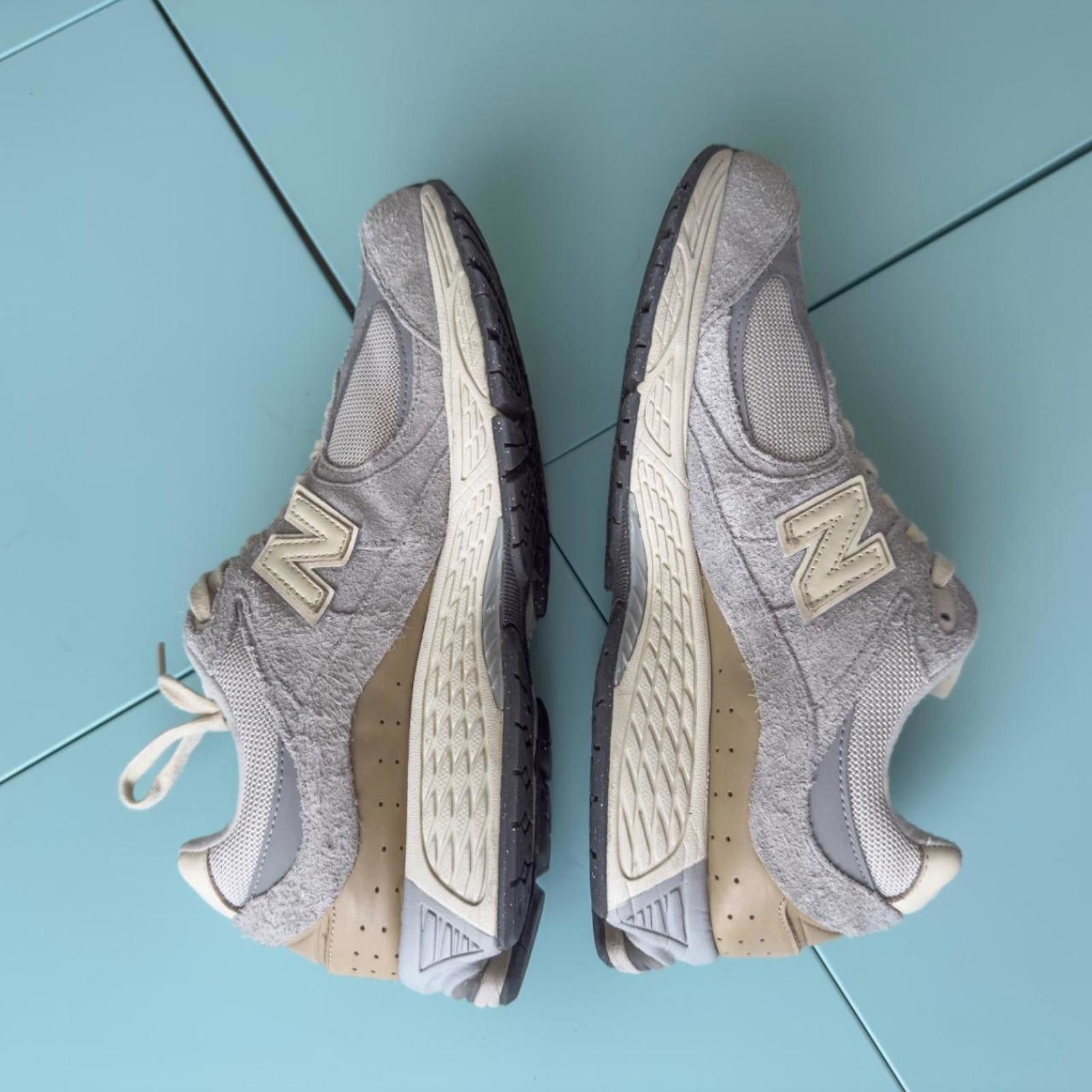 New Balance New Balance 2002R Rain Cloud Gray Size 11 Size US 11 / EU 44 - 3 Thumbnail