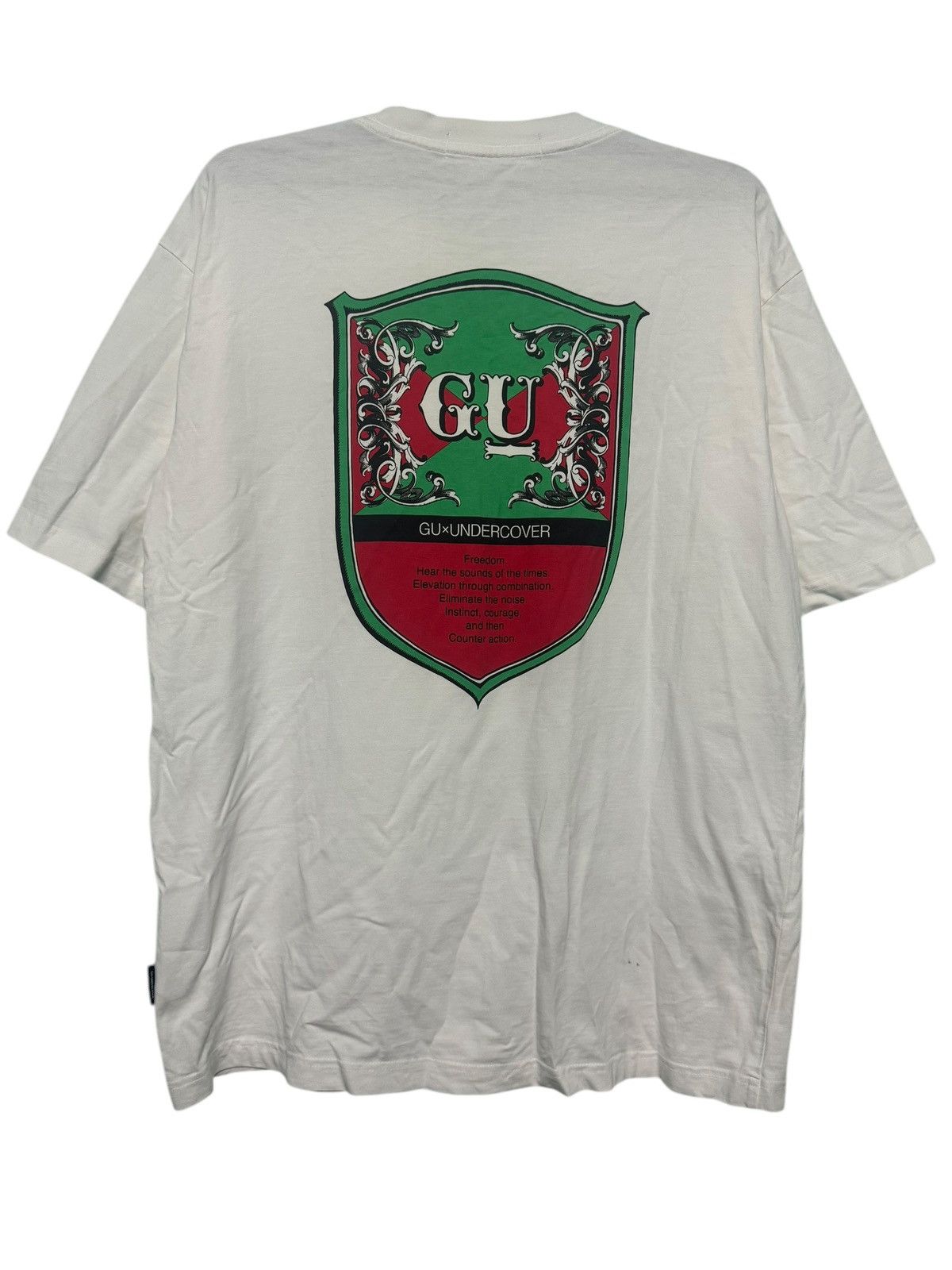Undercover 💥GU X UNDERCOVER FREEDOM BATCH BACK HIT LOGO Size US L / EU 52-54 / 3 - 1 Thumbnail
