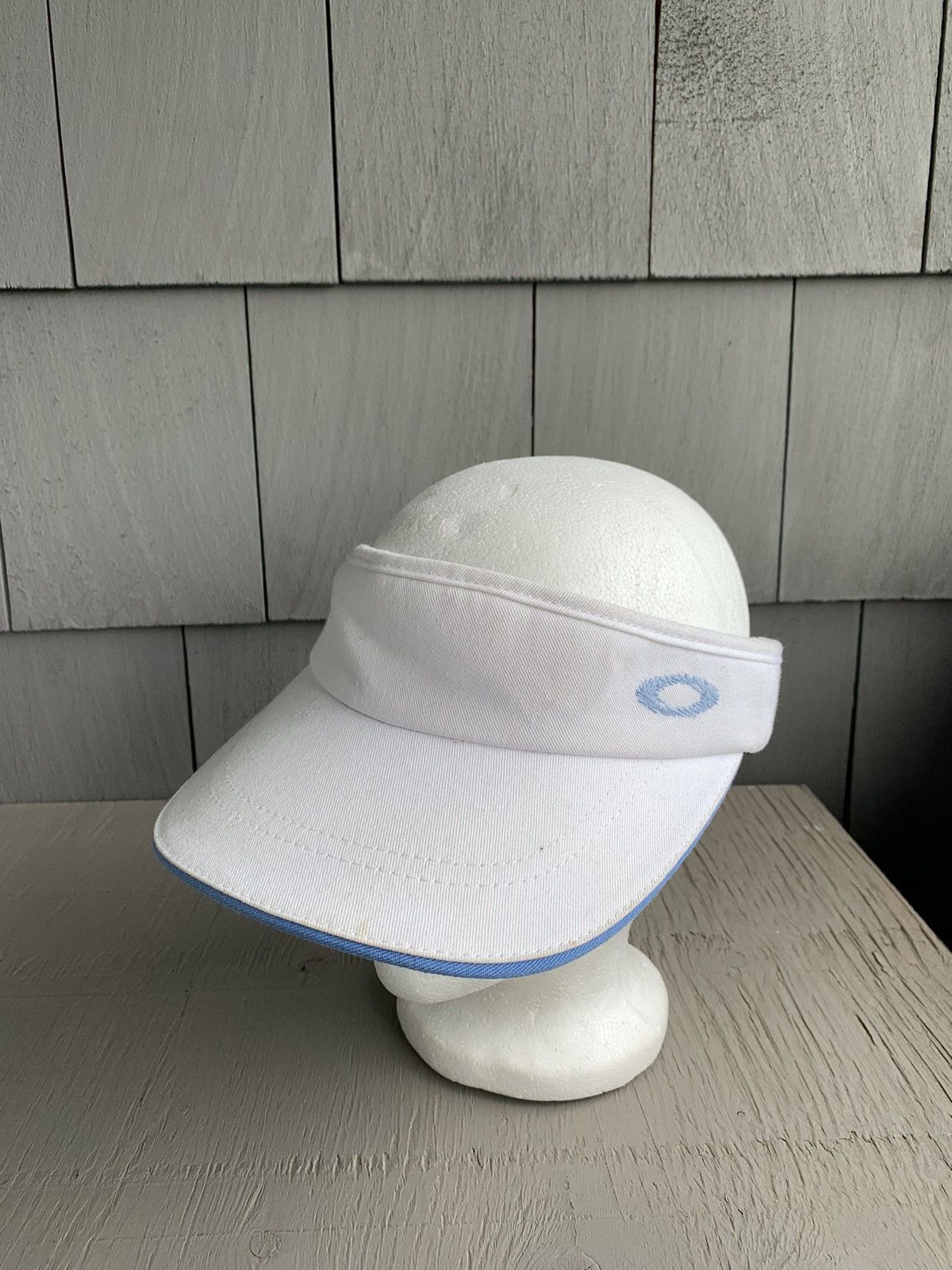 Oakley × Vintage 2000s Vintage Oakley Software Visor Y2K Skull Crossbone $ Size ONE SIZE - 10 Thumbnail