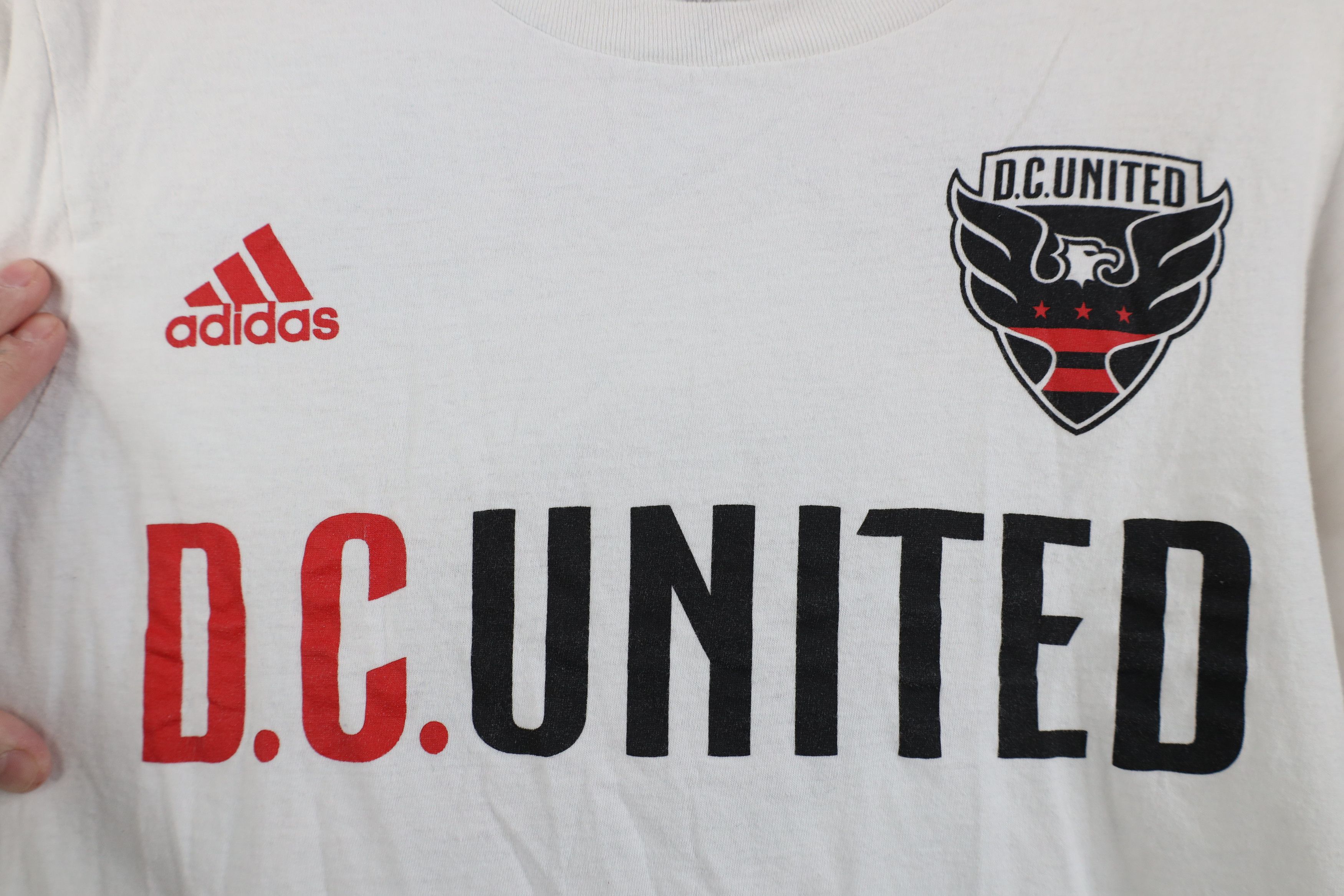 Adidas Vintage Y2K Adidas DC United Soccer Jersey T-Shirt White #9 Size US S / EU 44-46 / 1 - 4 Thumbnail