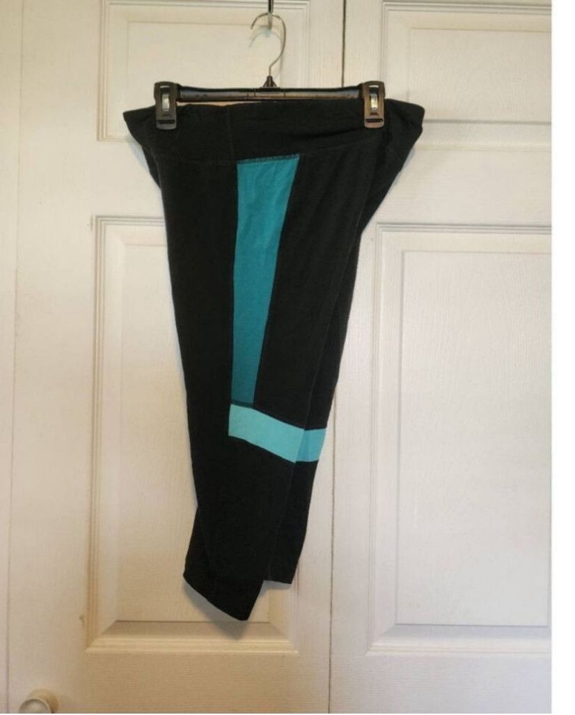 Athletic Works 2 Sets of Athletic Works Capris Size 32" / US 10 / IT 46 - 2 Thumbnail