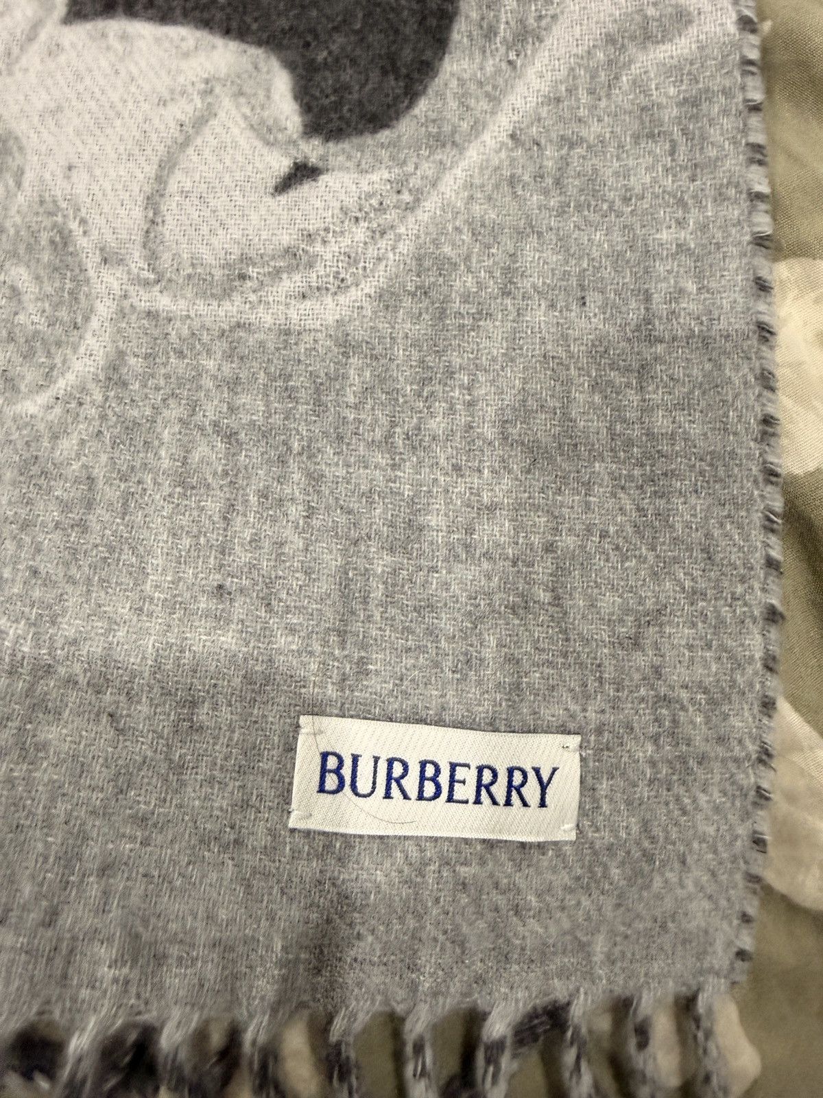 Burberry Prorsum Burberry Scarf Size ONE SIZE - 5 Thumbnail