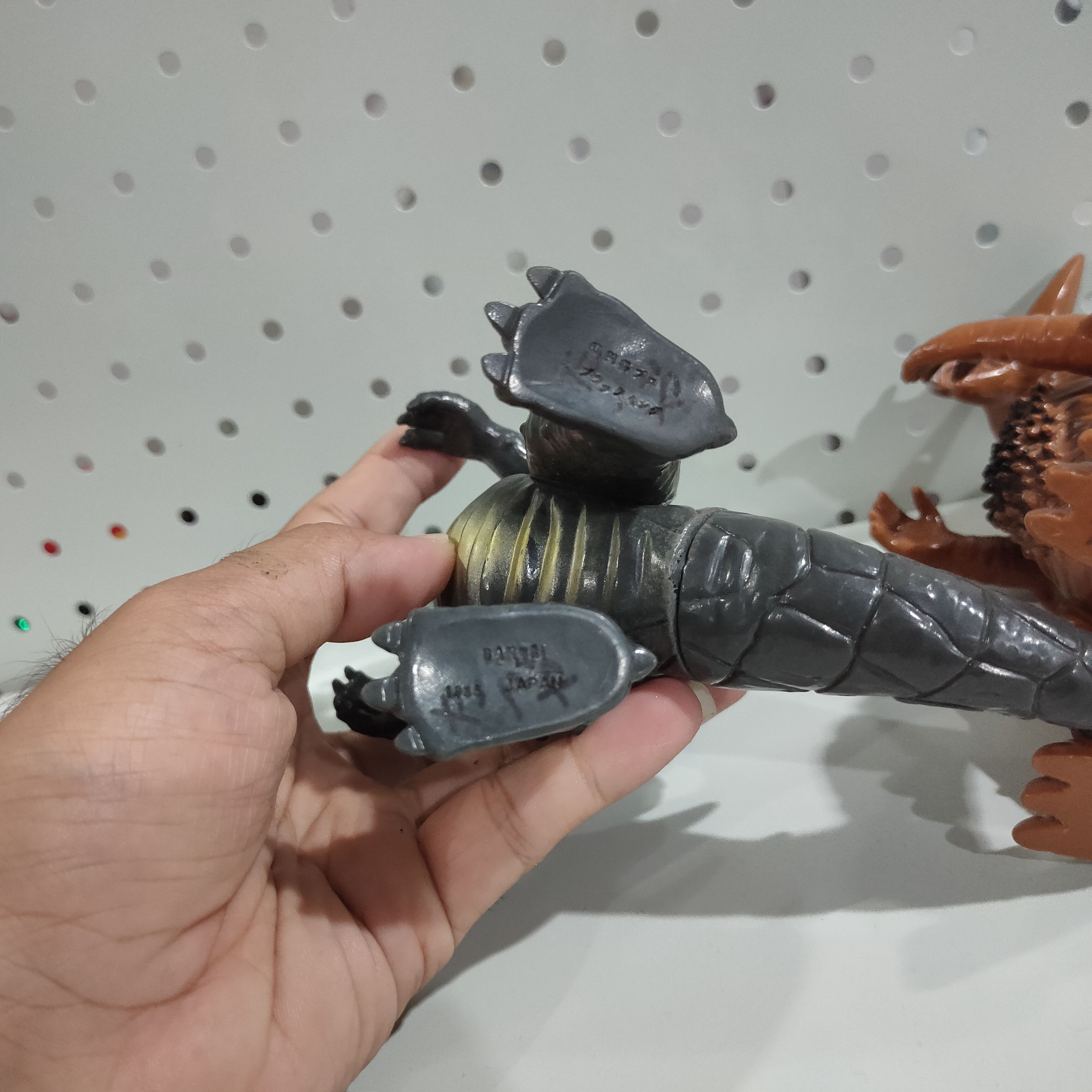Japanese Brand 🔥Ultraman Series Bandai 1983 Gomora and Black king Size ONE SIZE - 6 Thumbnail