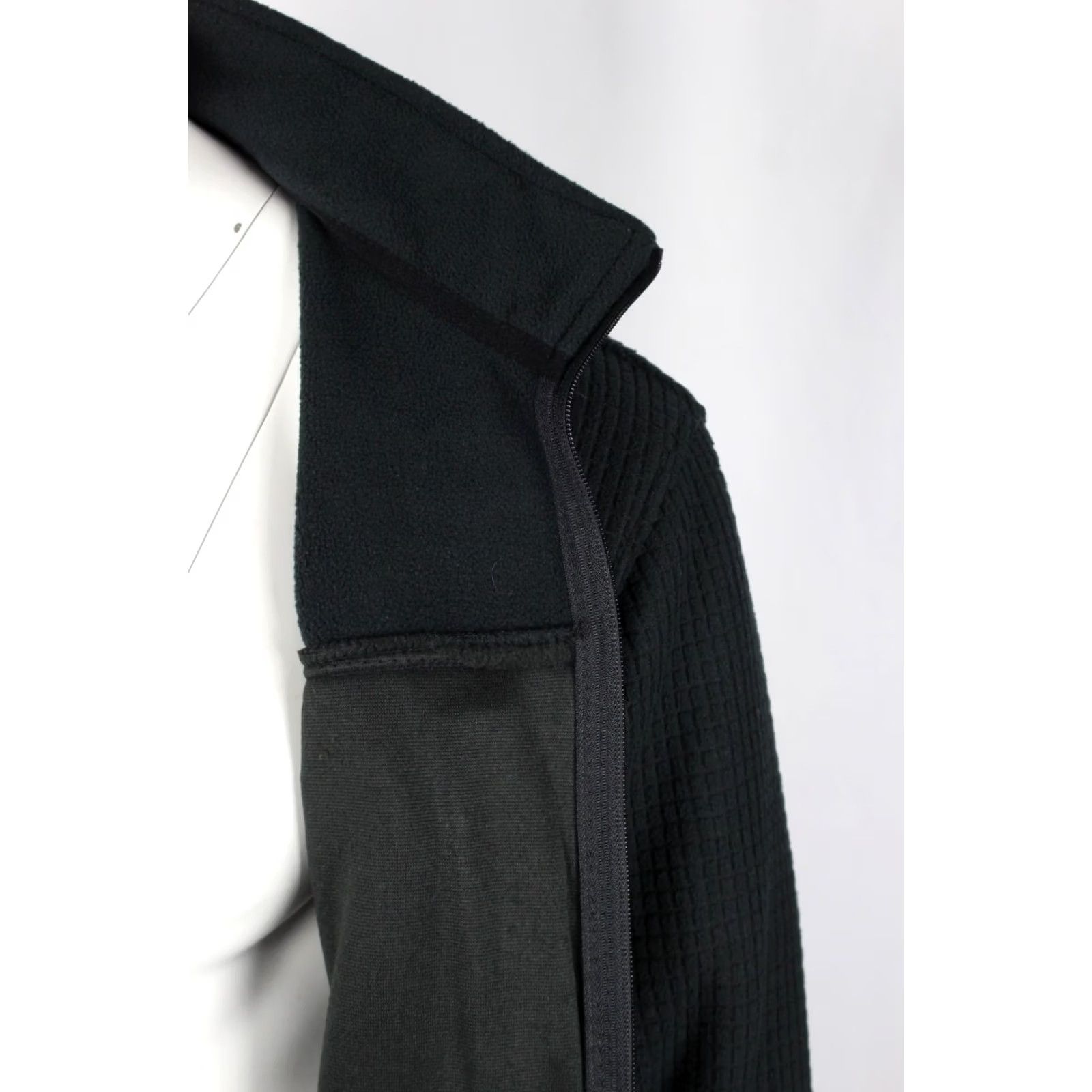 New Balance New Balance Men's Textured Fleece Full Zip Jacket S Small Black Zip Pocket Size US S / EU 44-46 / 1 - 4 Thumbnail