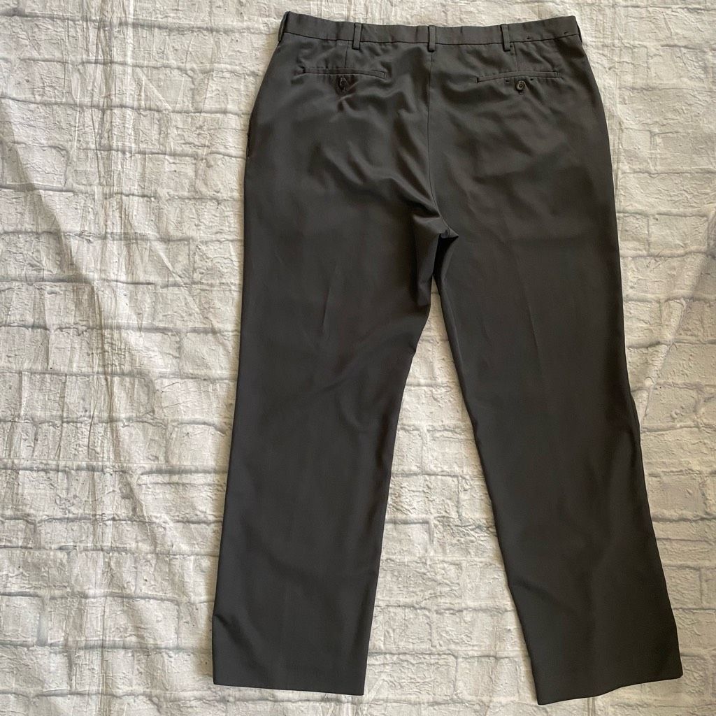 Liz Claiborne Claiborne men 38/32 flat front dress pants grey Size US 38 / EU 54 - 8 Thumbnail