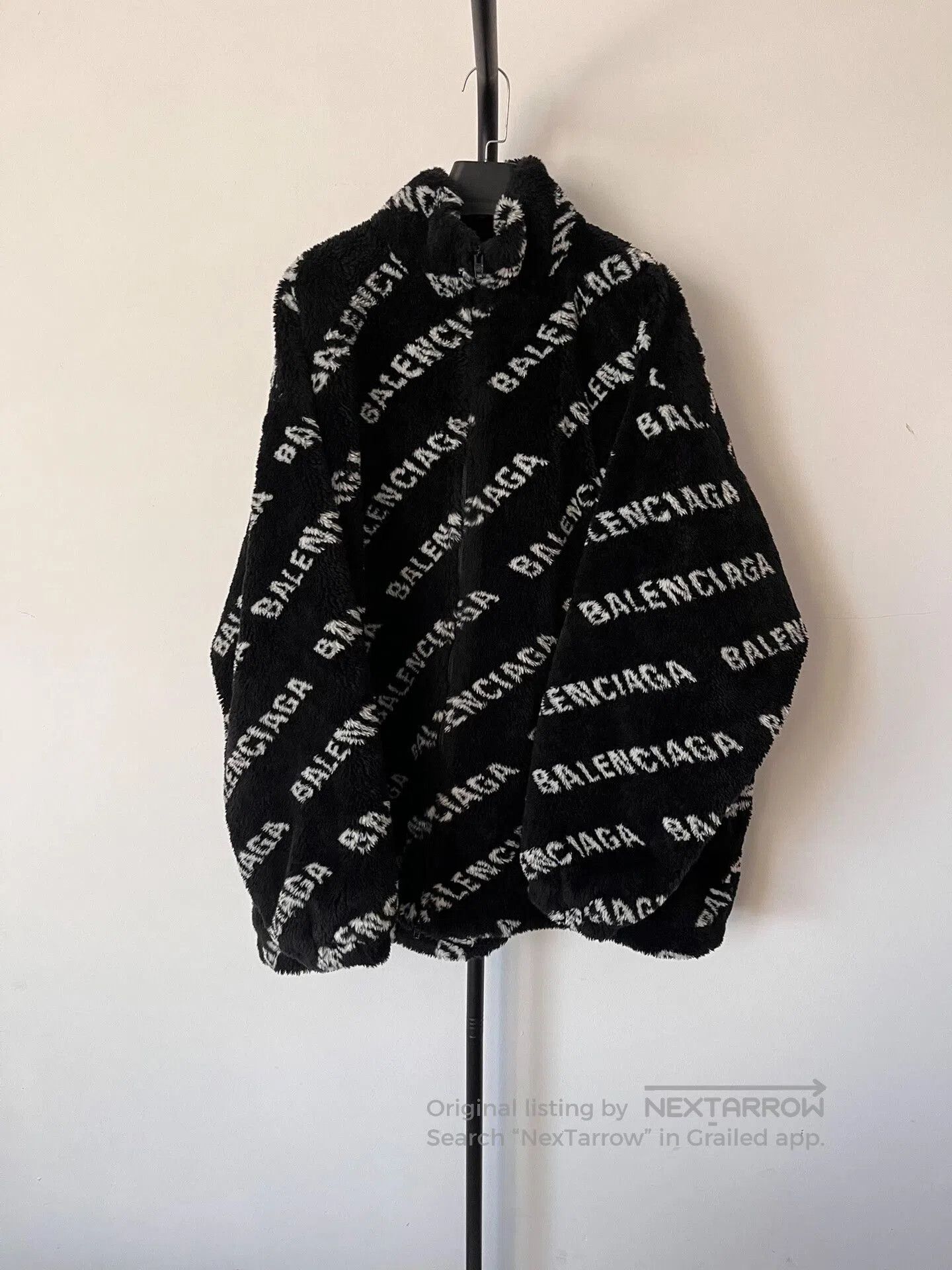Balenciaga balenciaga logo zip. Size US M / EU 48-50 / 2 - 1 Thumbnail