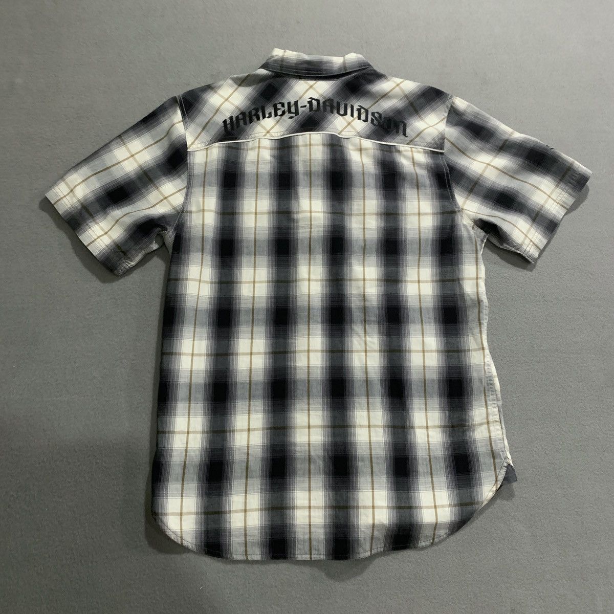 Harley Davidson Harley Davidson Plaid Camp Shirt Grey Large Embroidered SS Size US L / EU 52-54 / 3 - 6 Thumbnail
