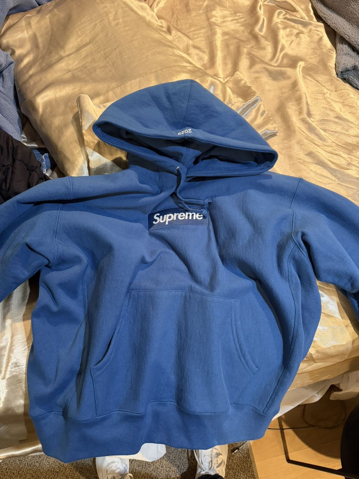 Supreme Supreme box logo hoodie blue 2023 medium Size US M / EU 48-50 / 2 - 1 Thumbnail