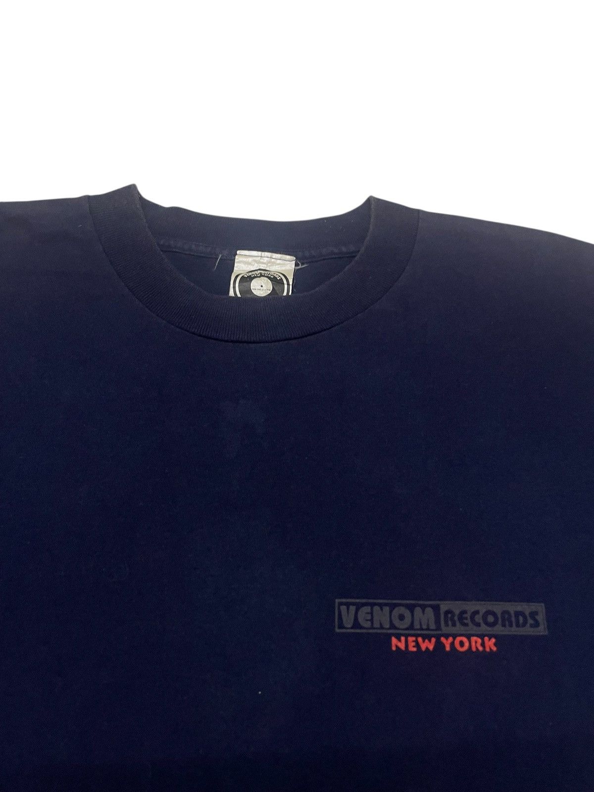 Band Tees × Rap Tees × Vintage Vintage 90s VENOM RECORD New York Hip Hop Apparel Co. Tees Size US L / EU 52-54 / 3 - 4 Thumbnail