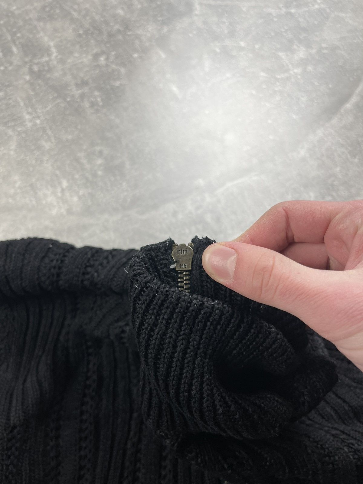 Fendi Fendi Vintage Luxury Ribbed Knit Cotton Zip Cardigan Black Size US M / EU 48-50 / 2 - 18 Thumbnail