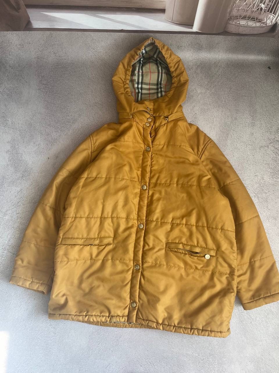 Burberry bungee cord detail hooded parka hotsell