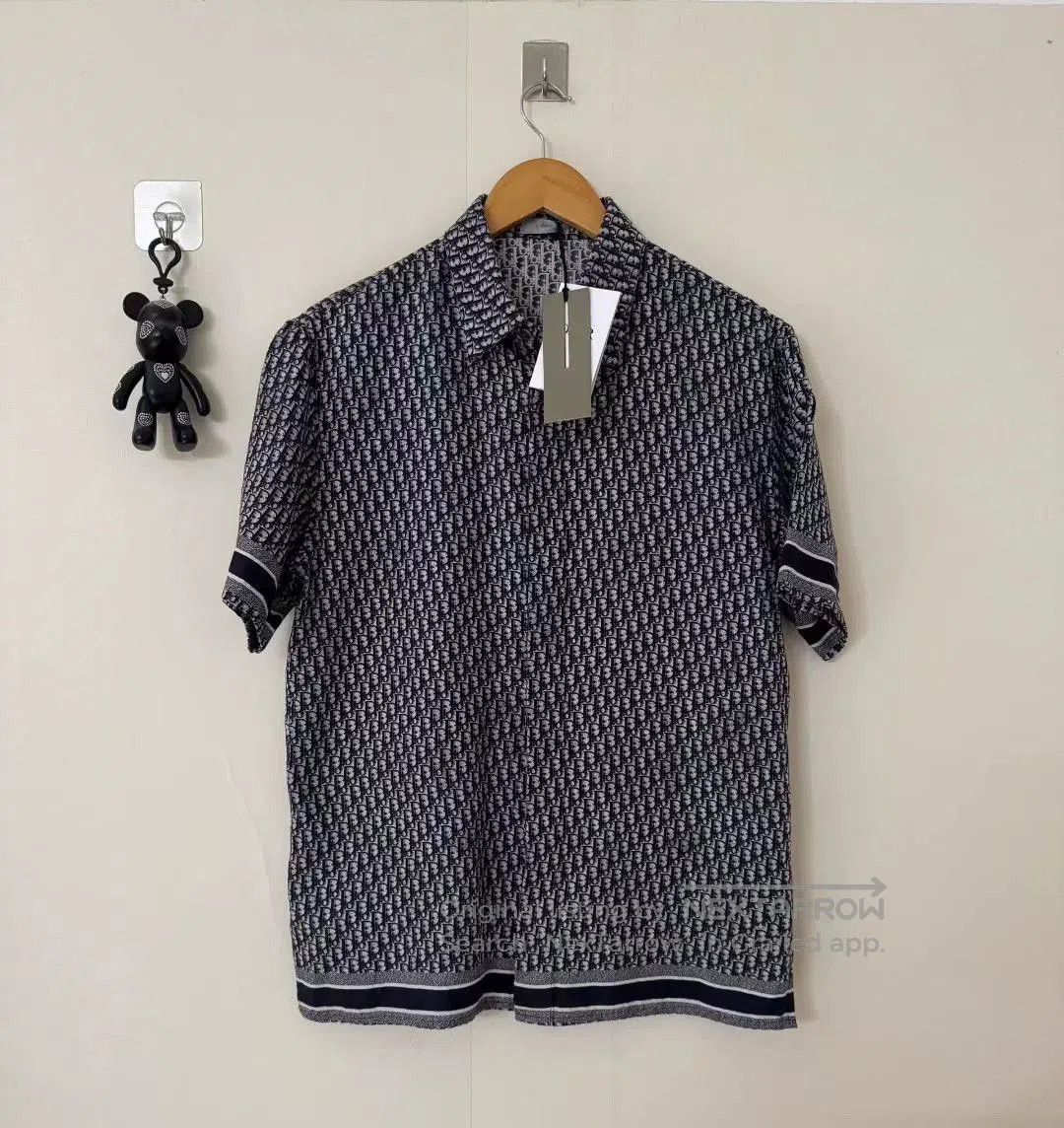 Dior Dior Navy Blue Short Sleeve Shirt. Size US M / EU 48-50 / 2 - 1 Thumbnail