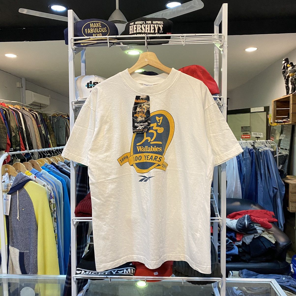 Reebok DEADSTOCK wallabies australian rugby streetwear tee size L Size US L / EU 52-54 / 3 - 1 Thumbnail