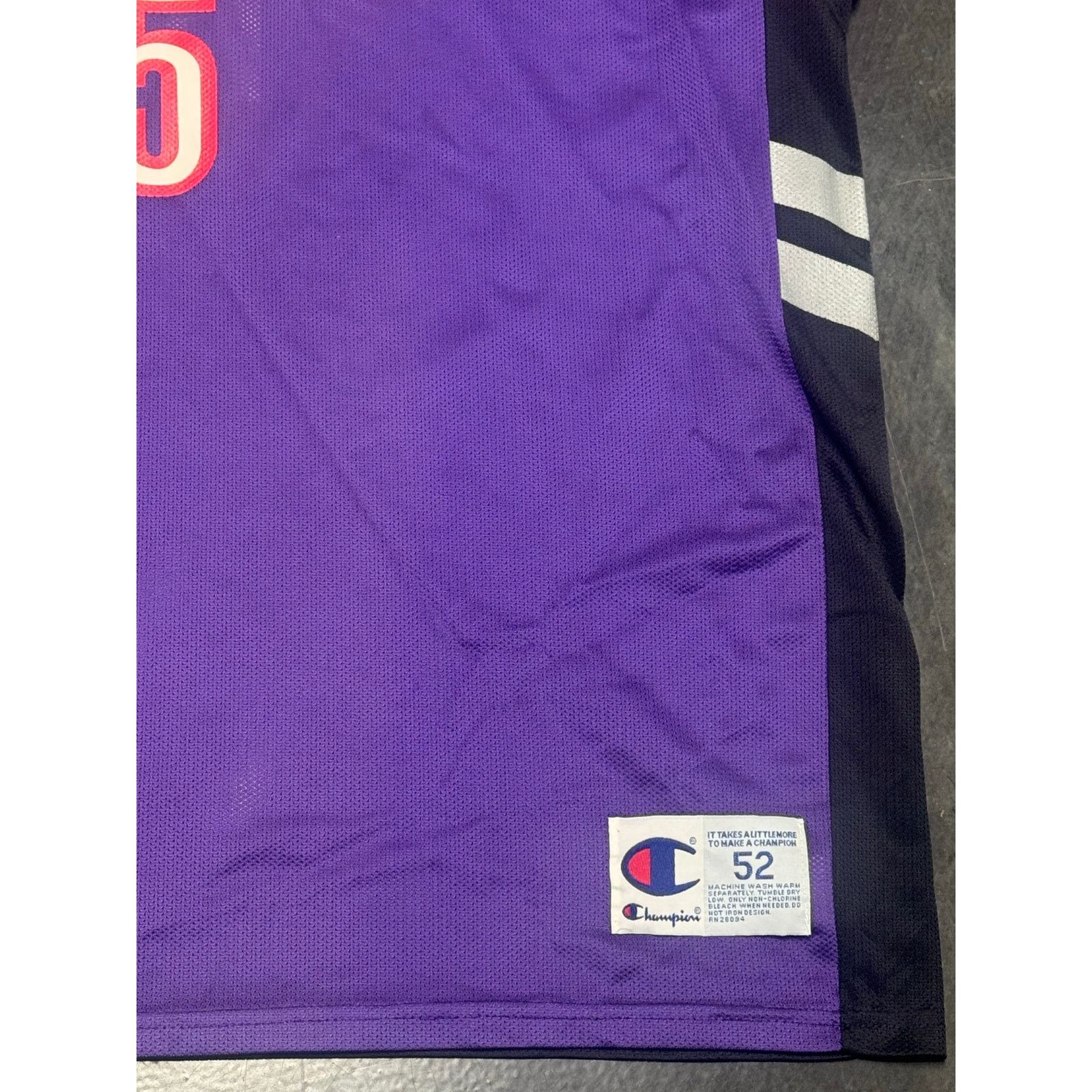 Champion Vintage Toronto Raptors Vince Carter #15 Champion NBA Jersey Size US XXL / EU 58 / 5 - 3 Thumbnail