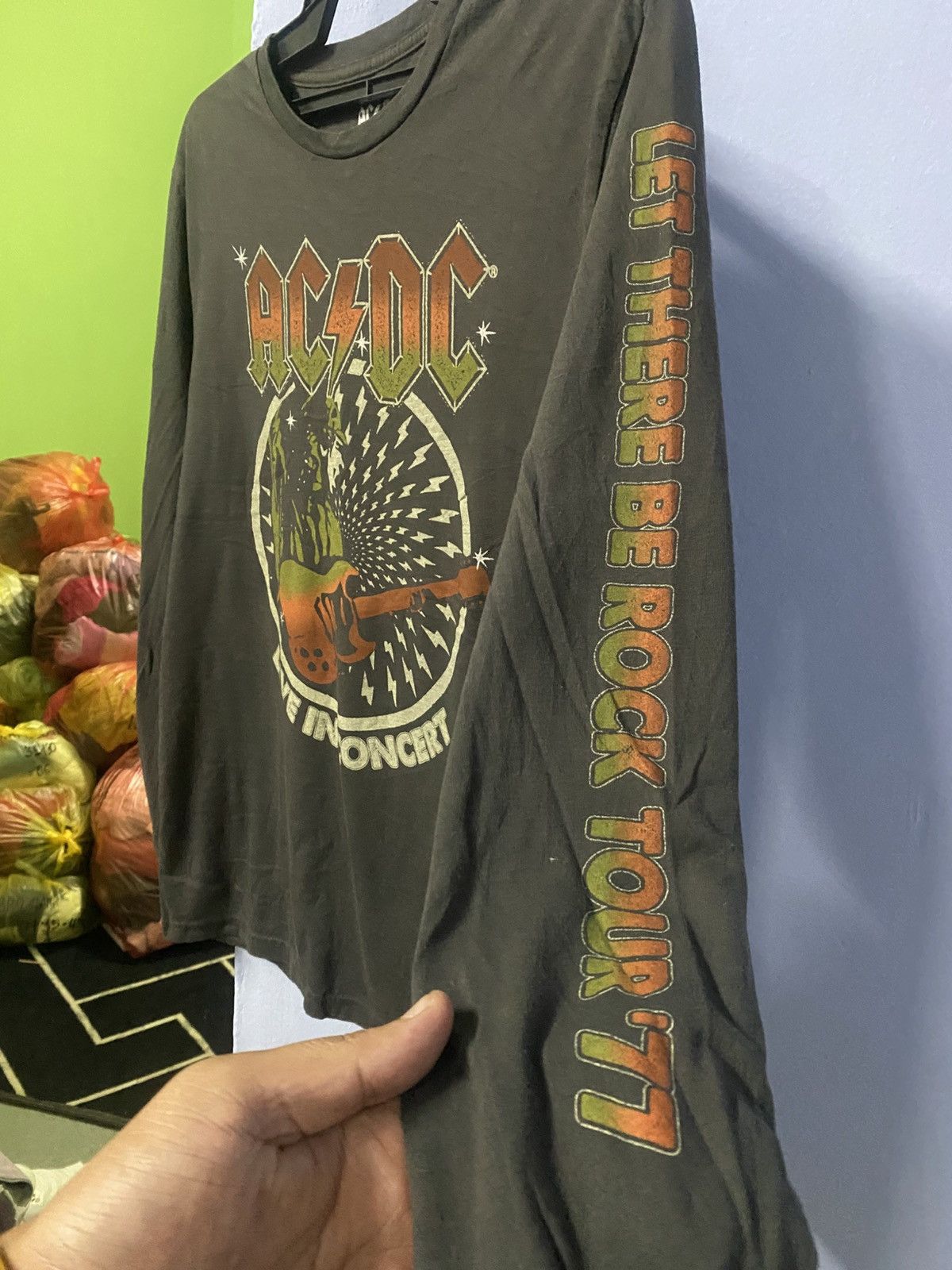 AC/DC ACDC Let There Be Rock Tour 1977 Size US M / EU 48-50 / 2 - 2 Thumbnail