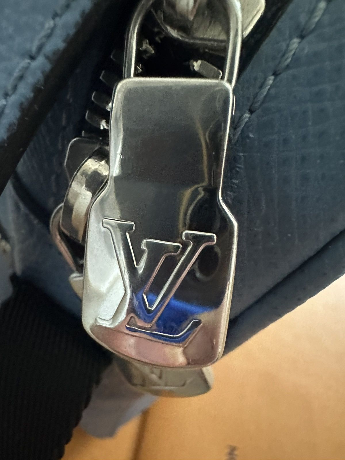 Louis Vuitton blue lv bag Size ONE SIZE - 12 Thumbnail