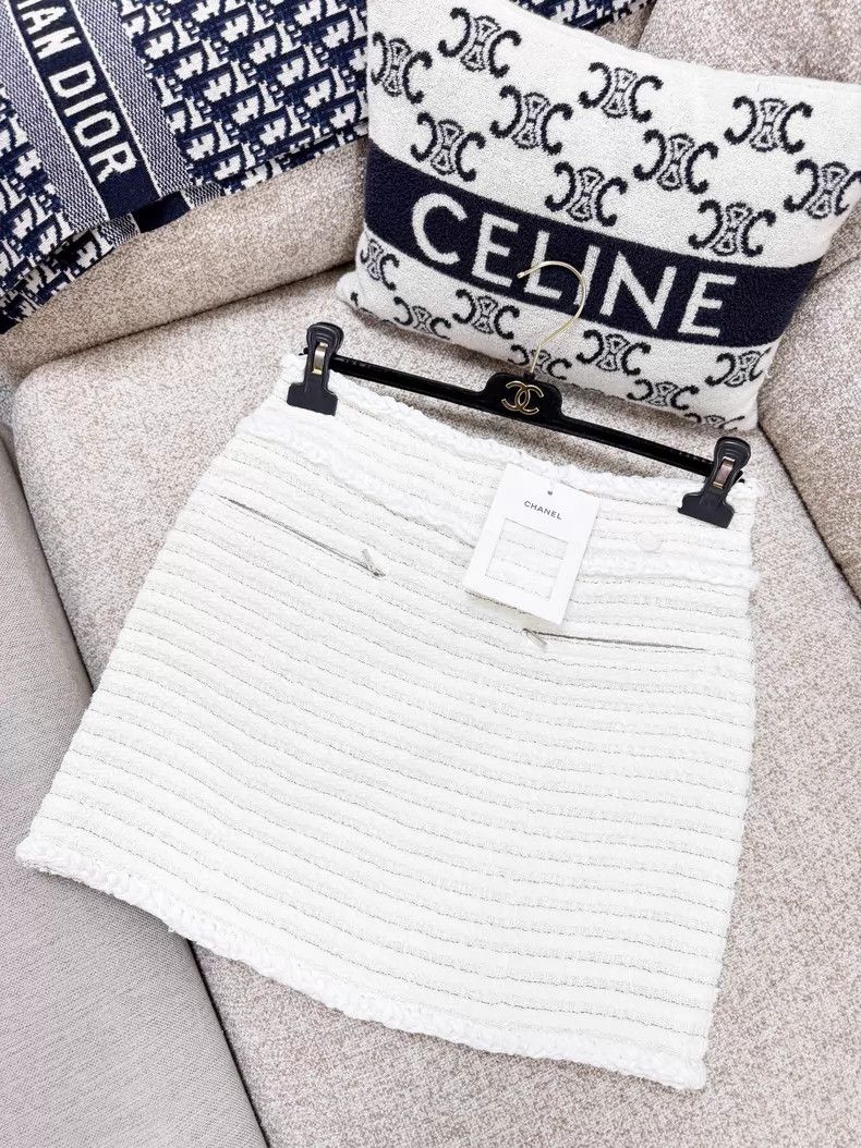 Chanel Chanel White skirt and short skirt Size 25" / US 0 / IT 36 - 2 Thumbnail