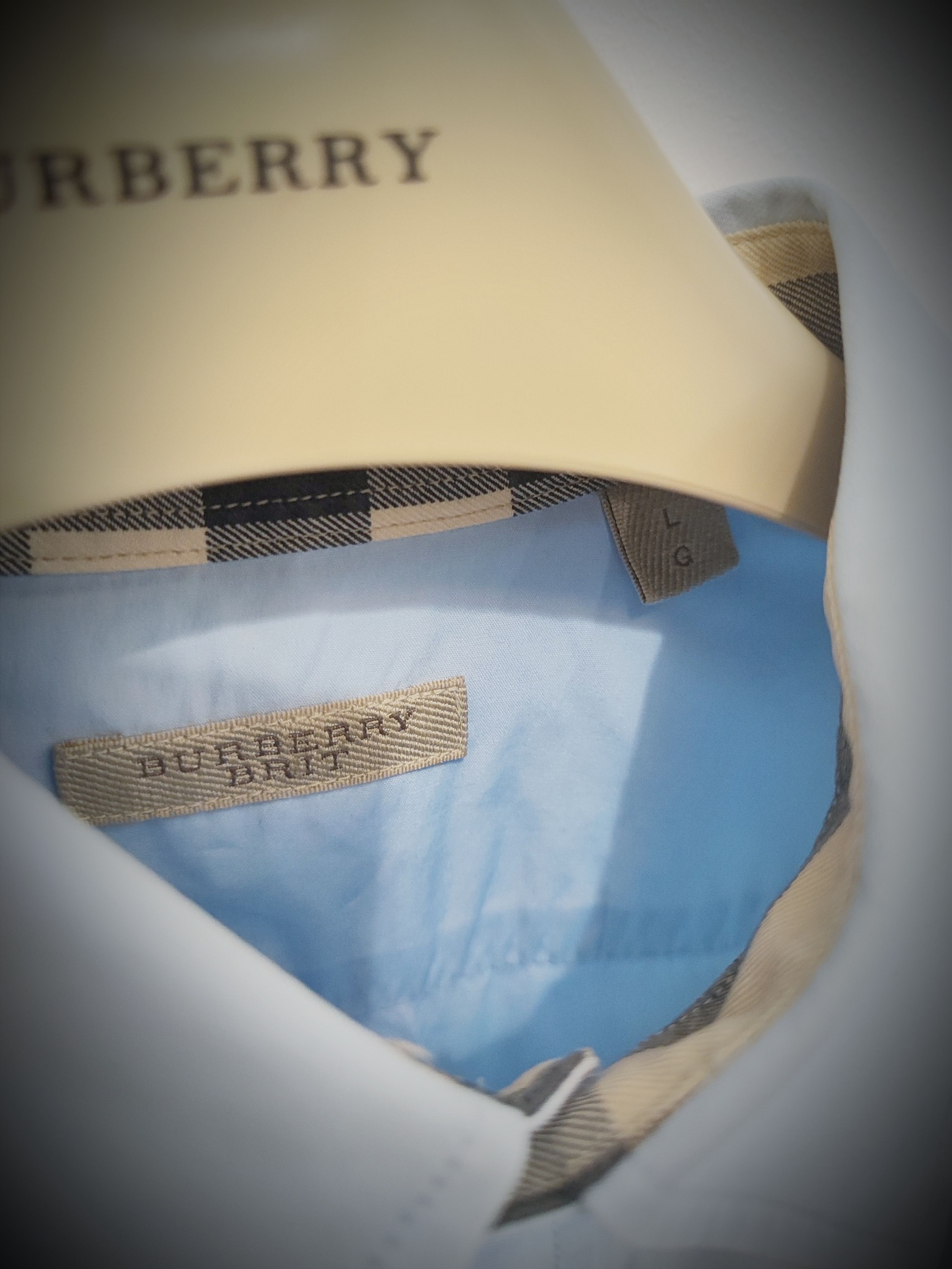 Burberry 🔥 Burberry Shirt Size L Blue 🔥 Size US L / EU 52-54 / 3 - 3 Thumbnail