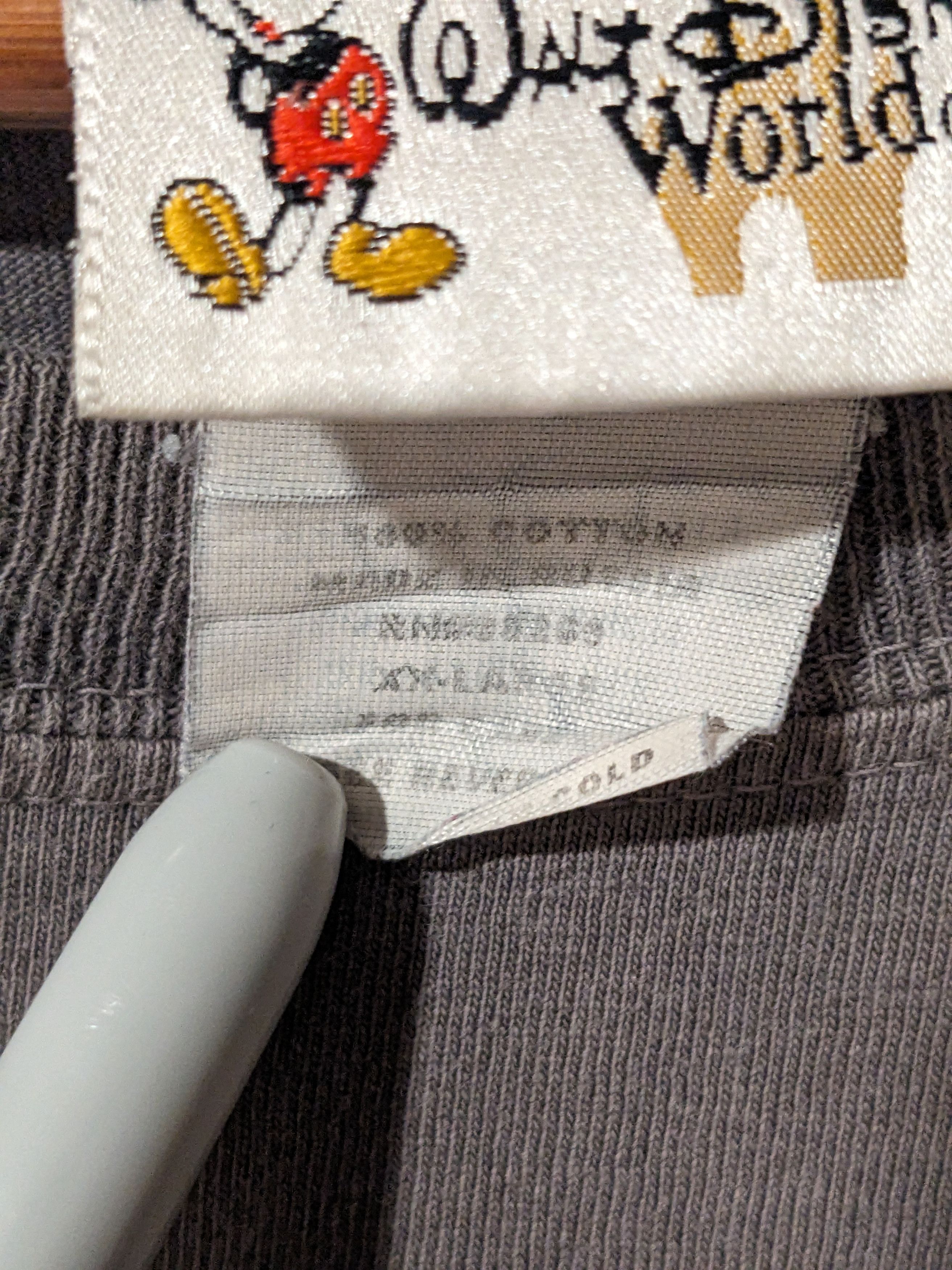 Disney × Vintage Vintage Y2K Mickey Mouse Disney World Gray XX-Large T-Shirt Size US XXL / EU 58 / 5 - 4 Thumbnail