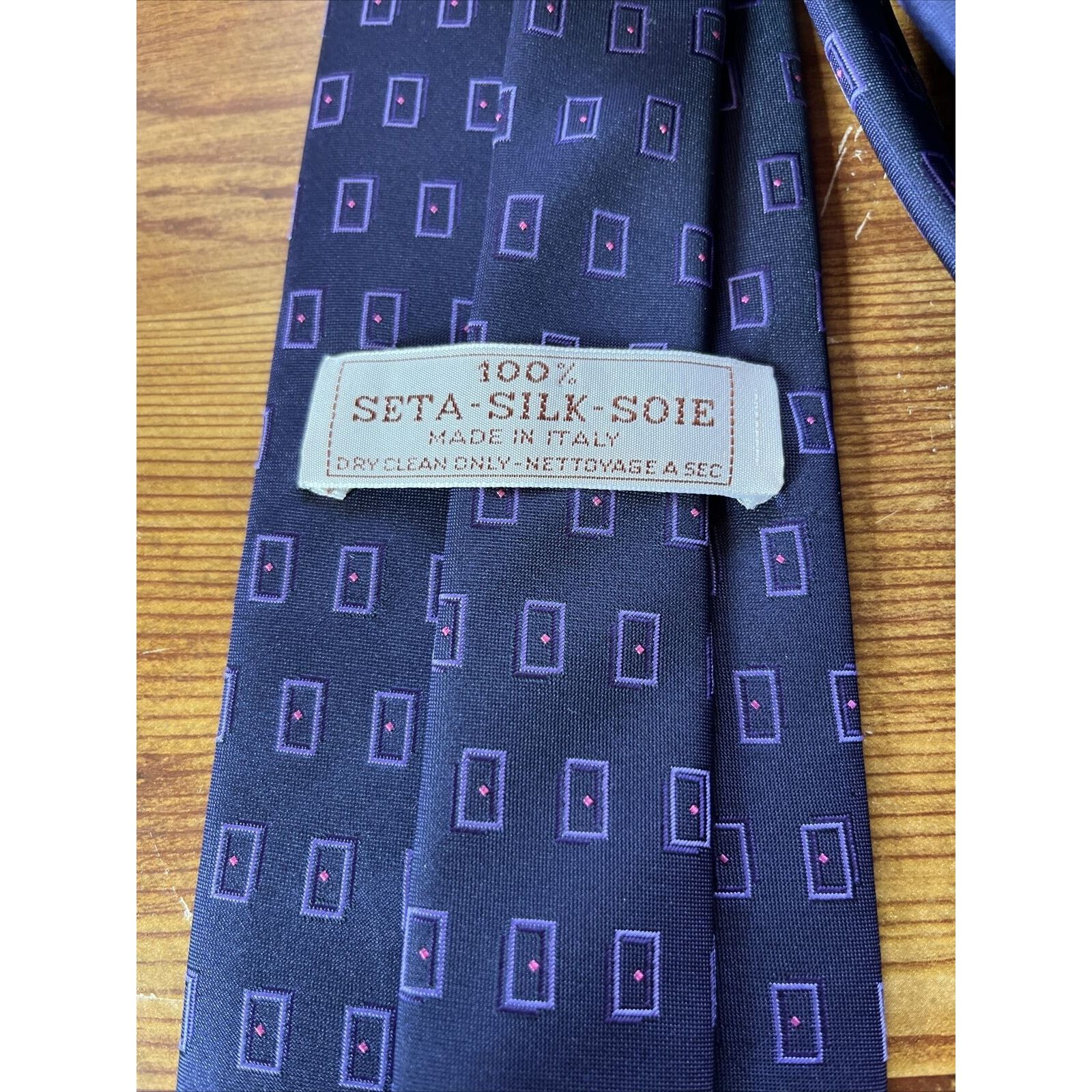 The Unbranded Brand Unbranded PURPLE GEOMETRIC SILK NECKTIE TIE made in italy Size ONE SIZE - 3 Thumbnail