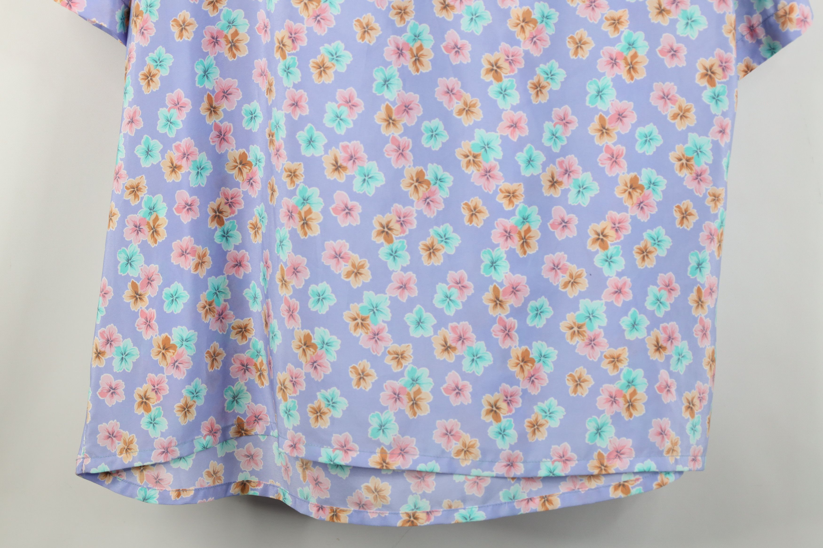 Vintage Vintage 90s Streetwear Over Print Short Sleeve Shirt Top USA Size M / US 6-8 / IT 42-44 - 15 Thumbnail