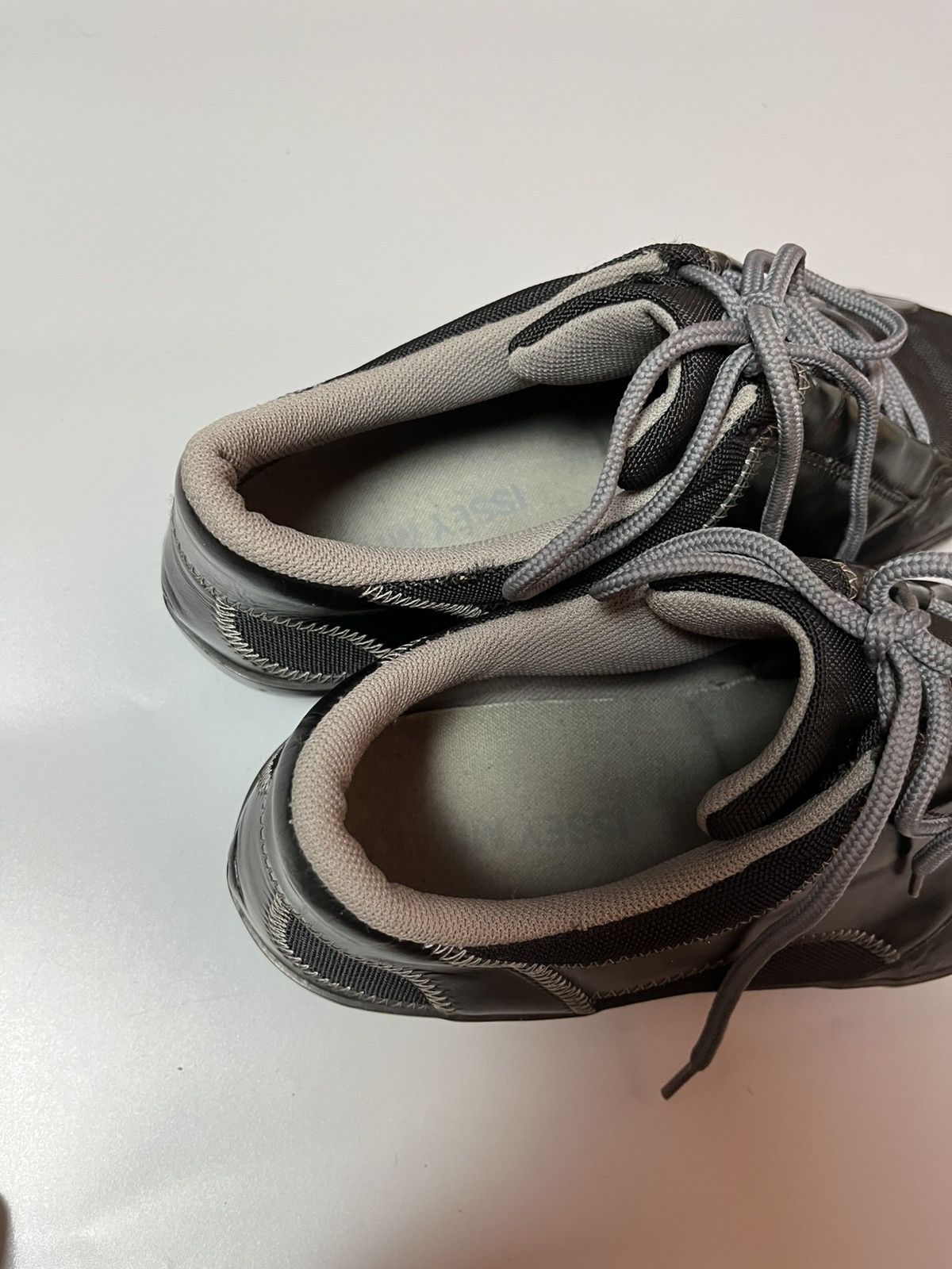 Issey Miyake Issey Miyake archived low top sneaker Size US 8 / EU 41 - 5 Thumbnail