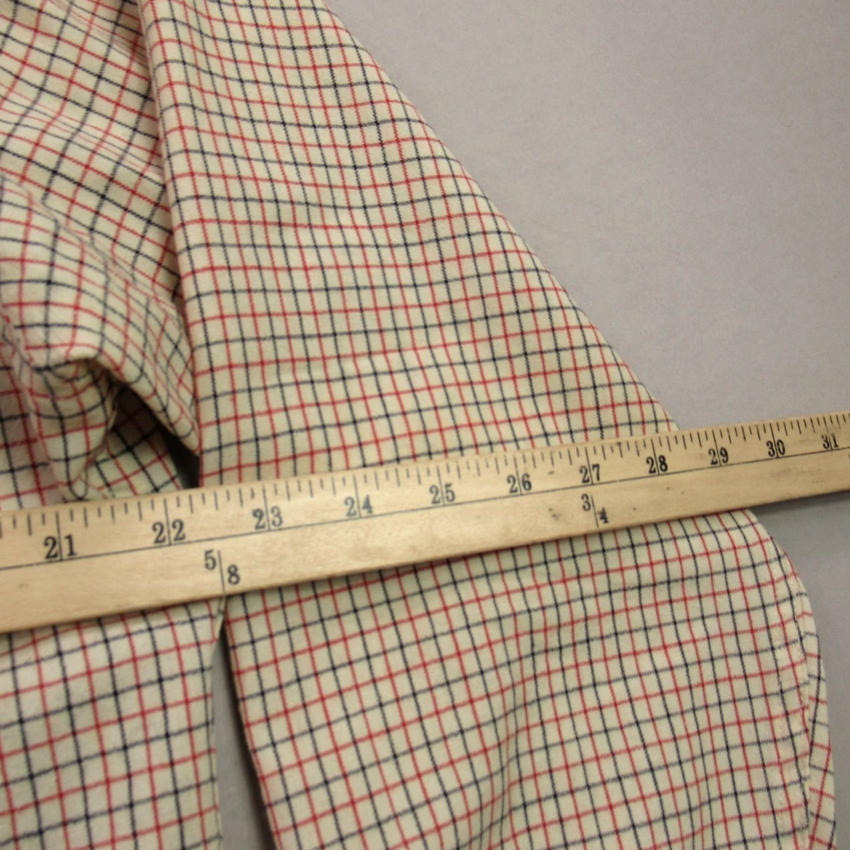 Pendleton VINTAGE Pendleton Shirt Mens Large Long Sleeve Button Front Pocket Casual Checks Size US L / EU 52-54 / 3 - 6 Thumbnail