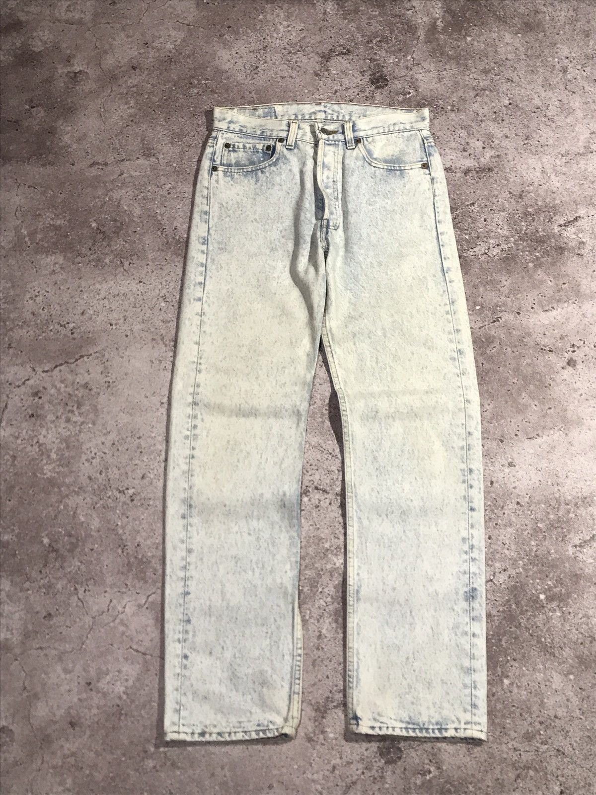 Levi's Vintage 90s Levi’s 501 Denim Jeans Blue/White 29x30 Usa Size US 29 - 5 Thumbnail