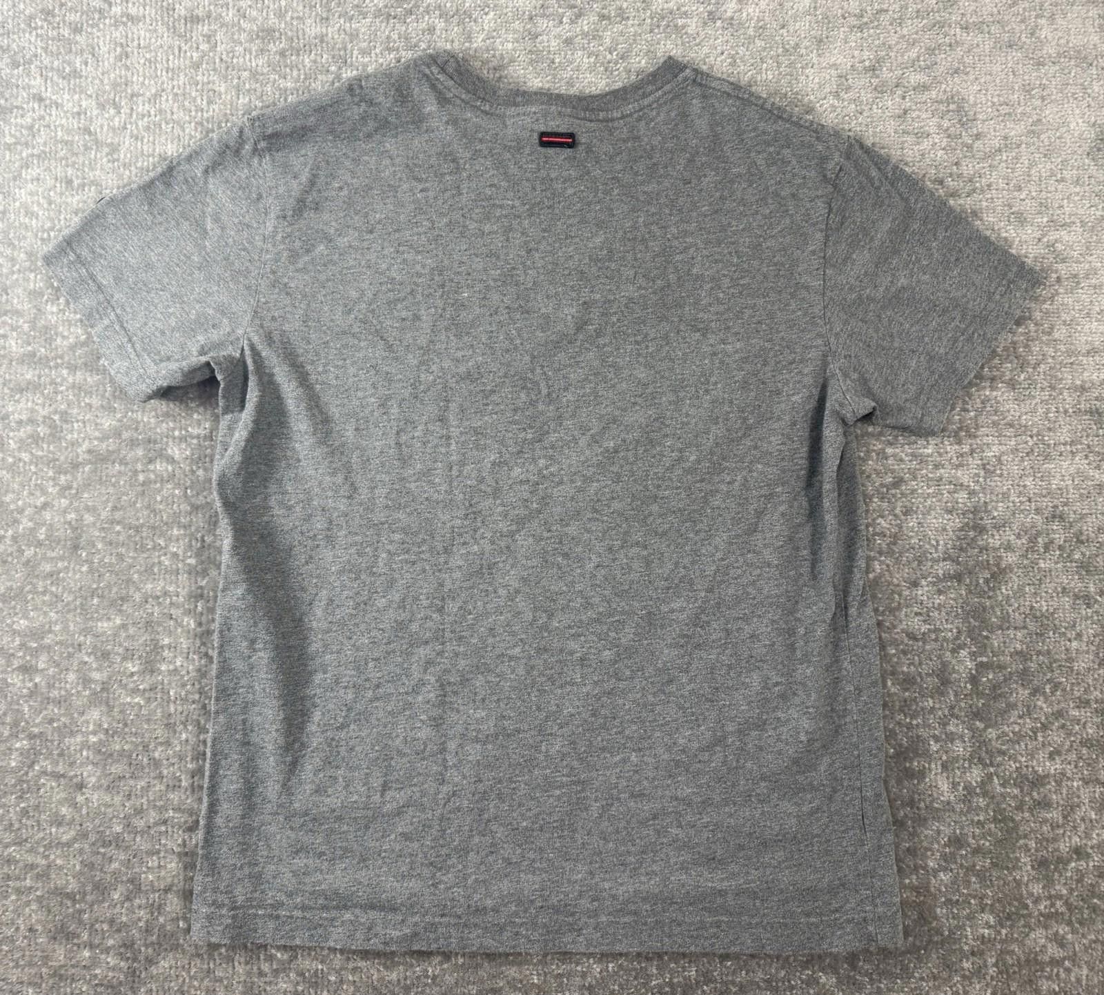 Fubu Vintage Fubu Big Logo T-Shirt Size Medium Y2K Size US M / EU 48-50 / 2 - 5 Thumbnail