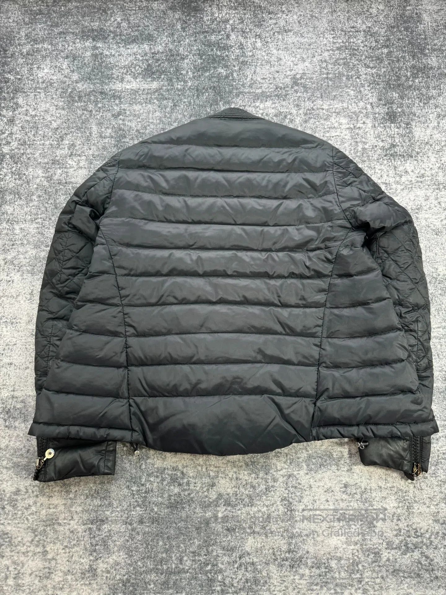 Moncler Moncler Vintage Diagonal Zip Down Jacket| Size M / US 6-8 / IT 42-44 - 2 Thumbnail
