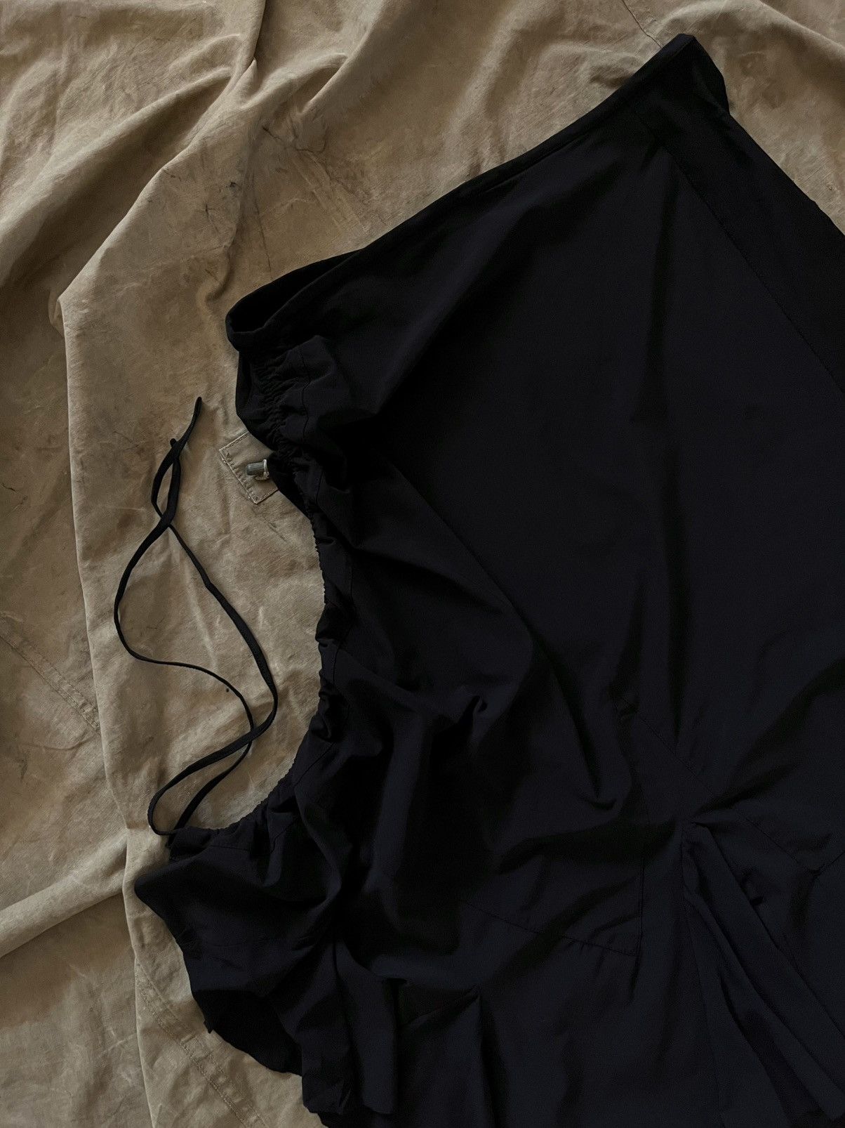 Marithe + Francois Girbaud Marithé + François Girbaud Black Asymmetric Drawstring Skirt Size 32" / US 10 / IT 46 - 5 Thumbnail