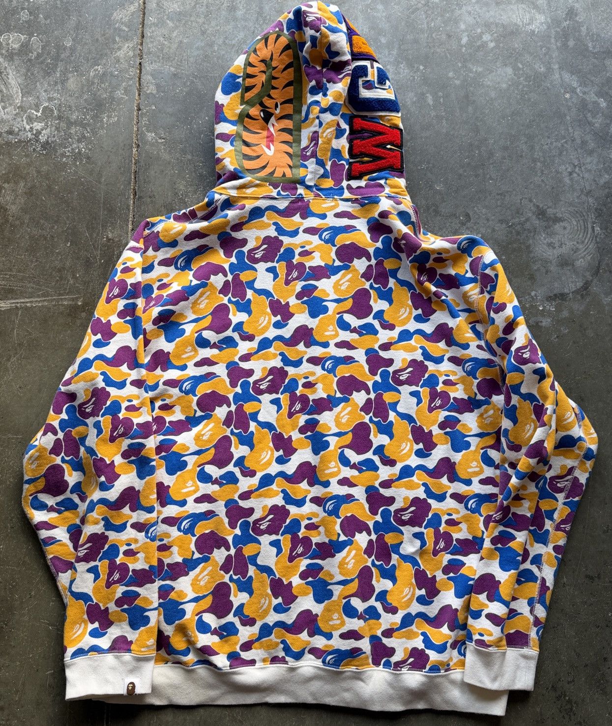 Bape 2008 BAPE Los Angeles Store Opening Full Zip Hoodie Sz XXL Size US XXL / EU 58 / 5 - 2 Thumbnail