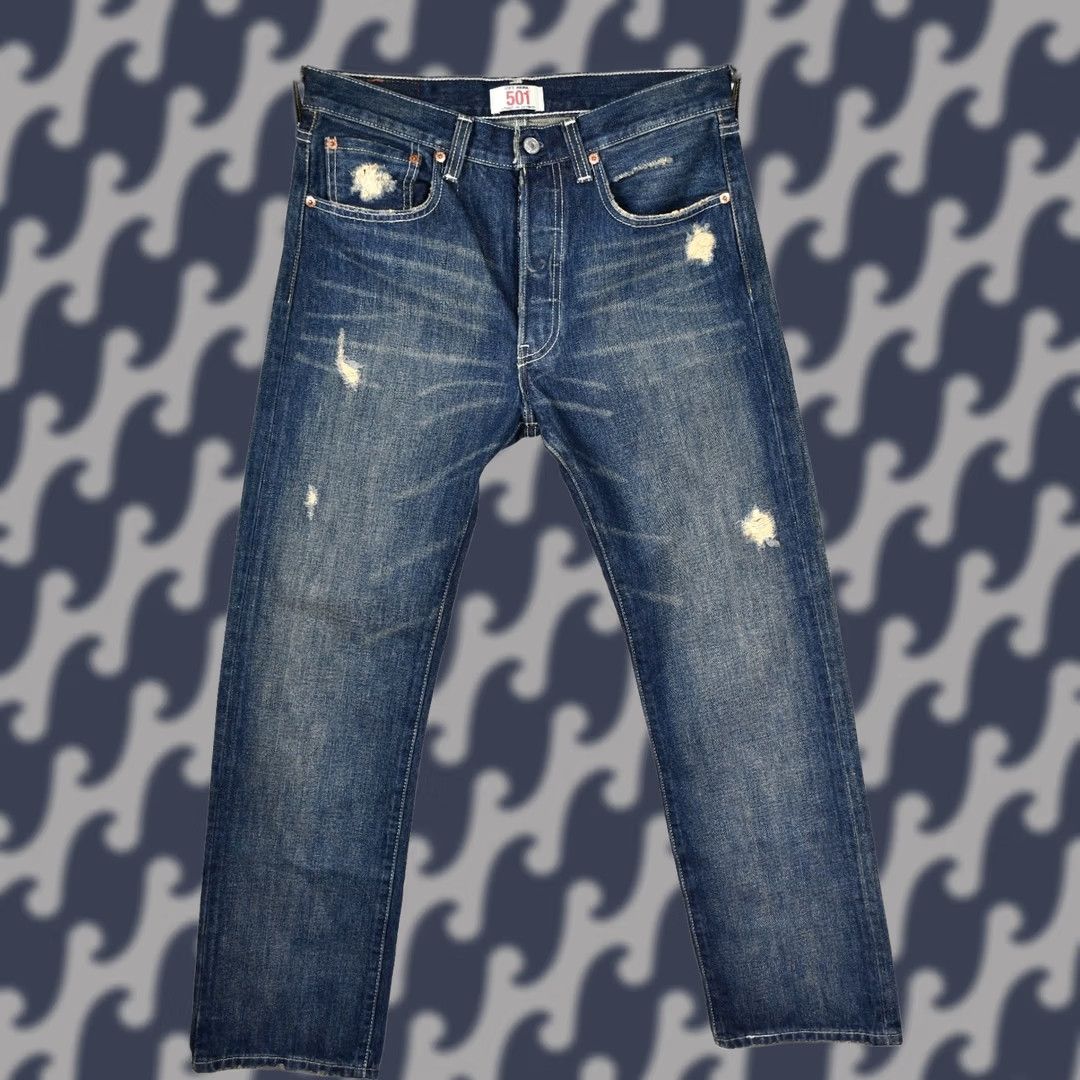 Levi's Levi's 501 Jeans Distressed Mens W31/L30 Straight Button Fly Casual Blue Denim 5-Pocket Vintage No N/A Size US 31 - 1 Thumbnail