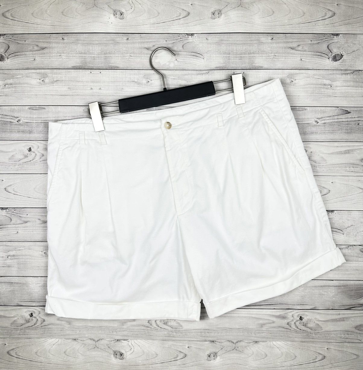 Dolce & Gabbana Dolce & Gabbana Size 56 Men Pocket Shorts White Cotton Size US 38 / EU 54 - 1 Thumbnail