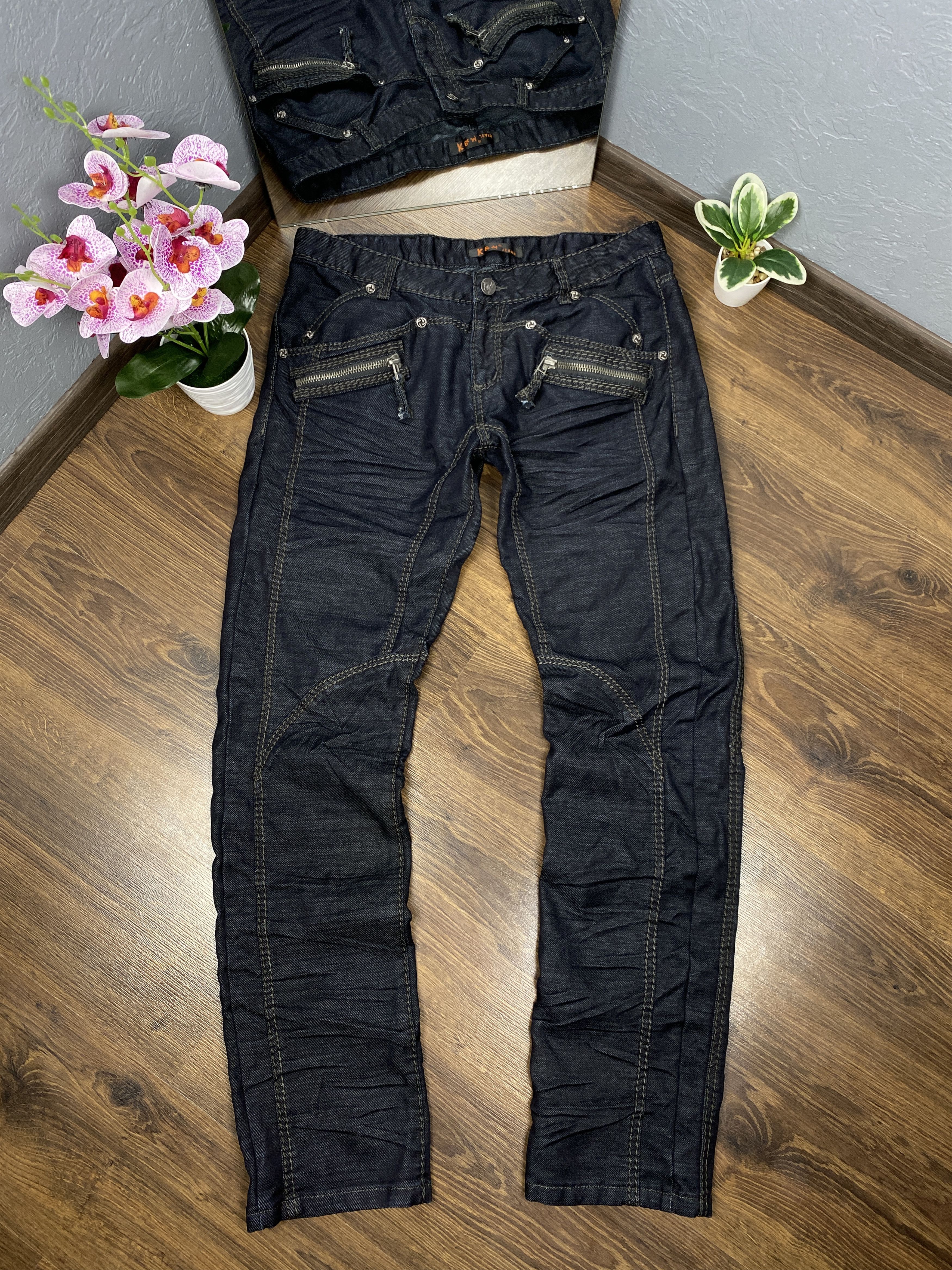 Japanese Brand K&M Kosmo Lupo Vintage Mini Logo Jeans Denim Pants Size US 34 / EU 50 - 1 Thumbnail