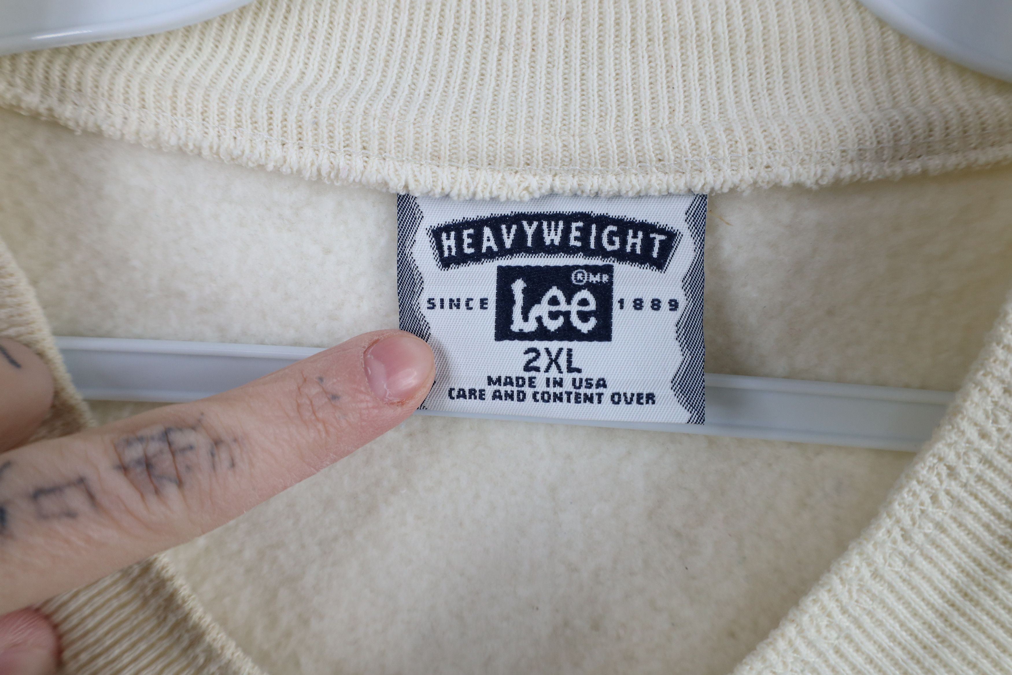 Vintage Vintage 90s Ralphies Eatery Henley Sweatshirt Cream USA Size US XXL / EU 58 / 5 - 9 Thumbnail
