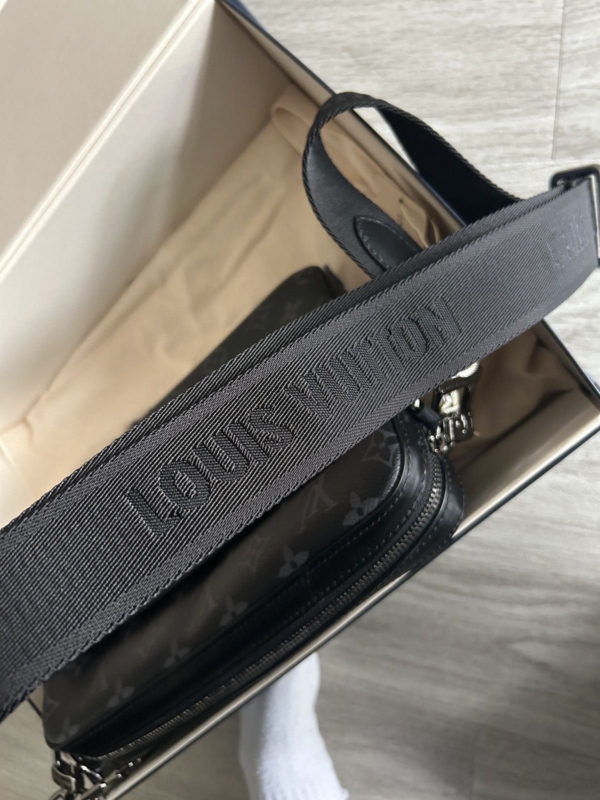 Louis Vuitton Louis vuitton trio messenger bag crossbody monogram eclipse Size ONE SIZE - 22 Thumbnail