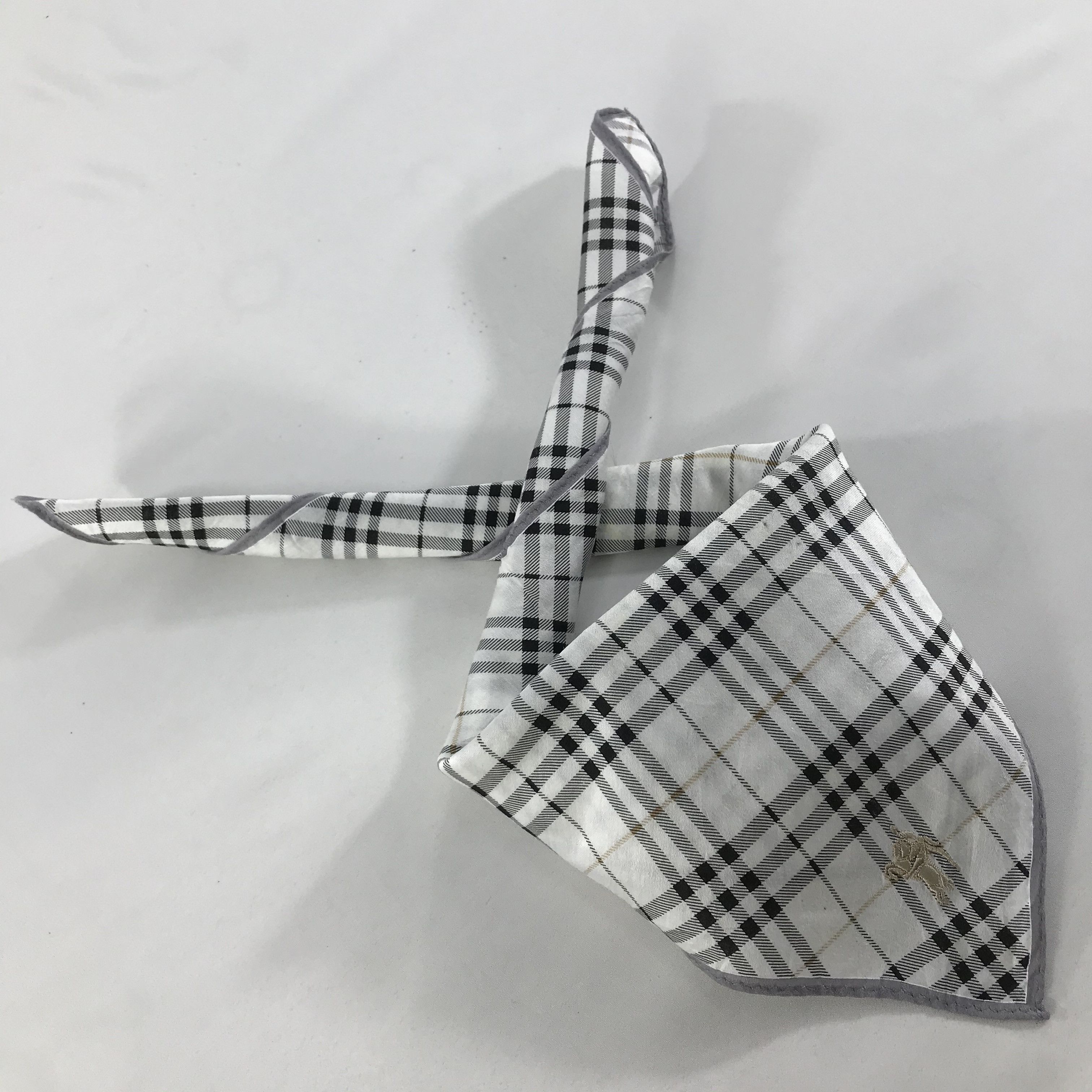 Burberry × Vintage Burberry Bandana / Handkerchief / Neckerchief - S1411 Size ONE SIZE - 4 Thumbnail