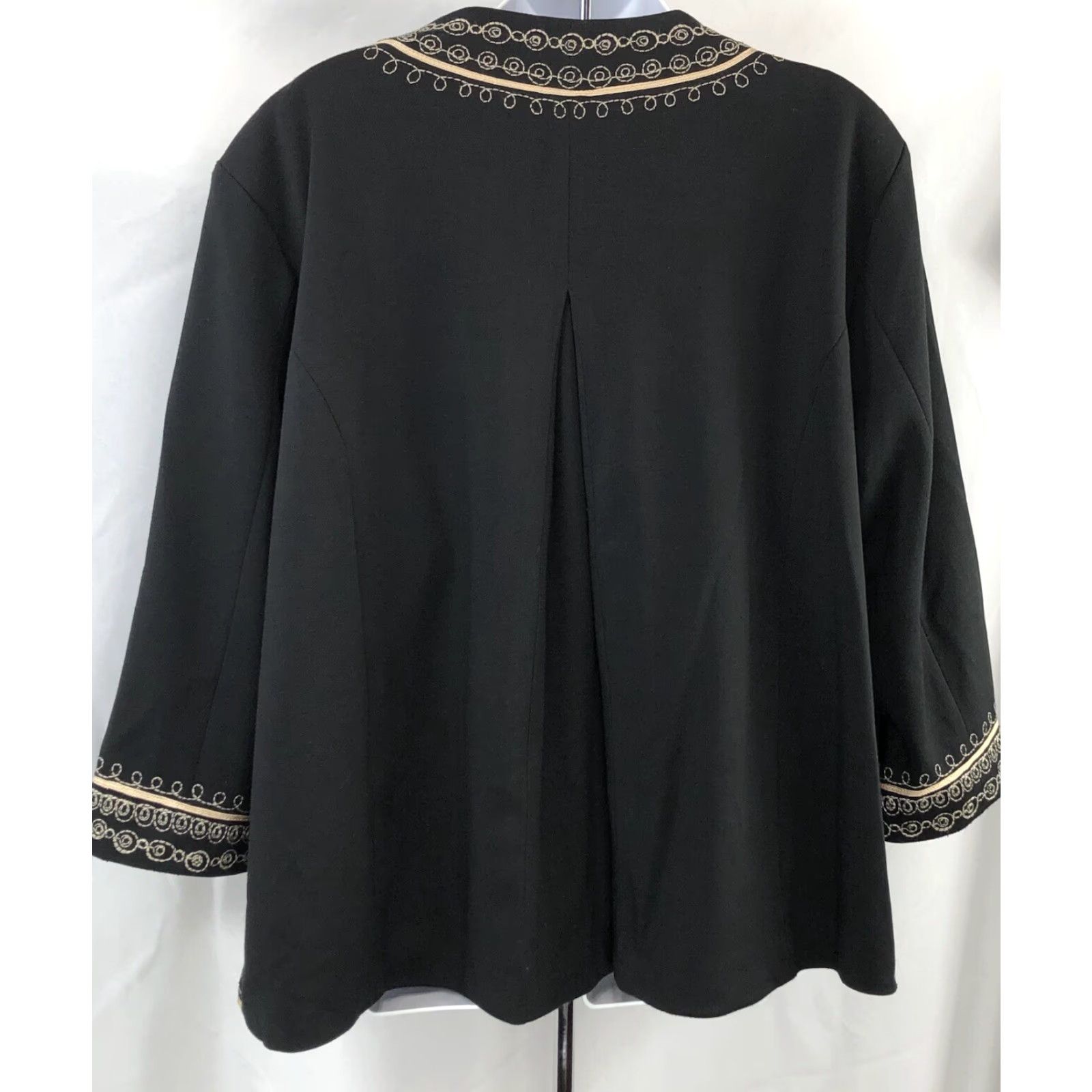 Vintage Lily Stanhope Jacket 1X Black Gold Embroidered 3/4 Sleeve Victorian Kimono City Classic Edwardian Coquette Caped Swing Jacket Womens Size XL / US 12-14 / IT 48-50 - 3 Thumbnail