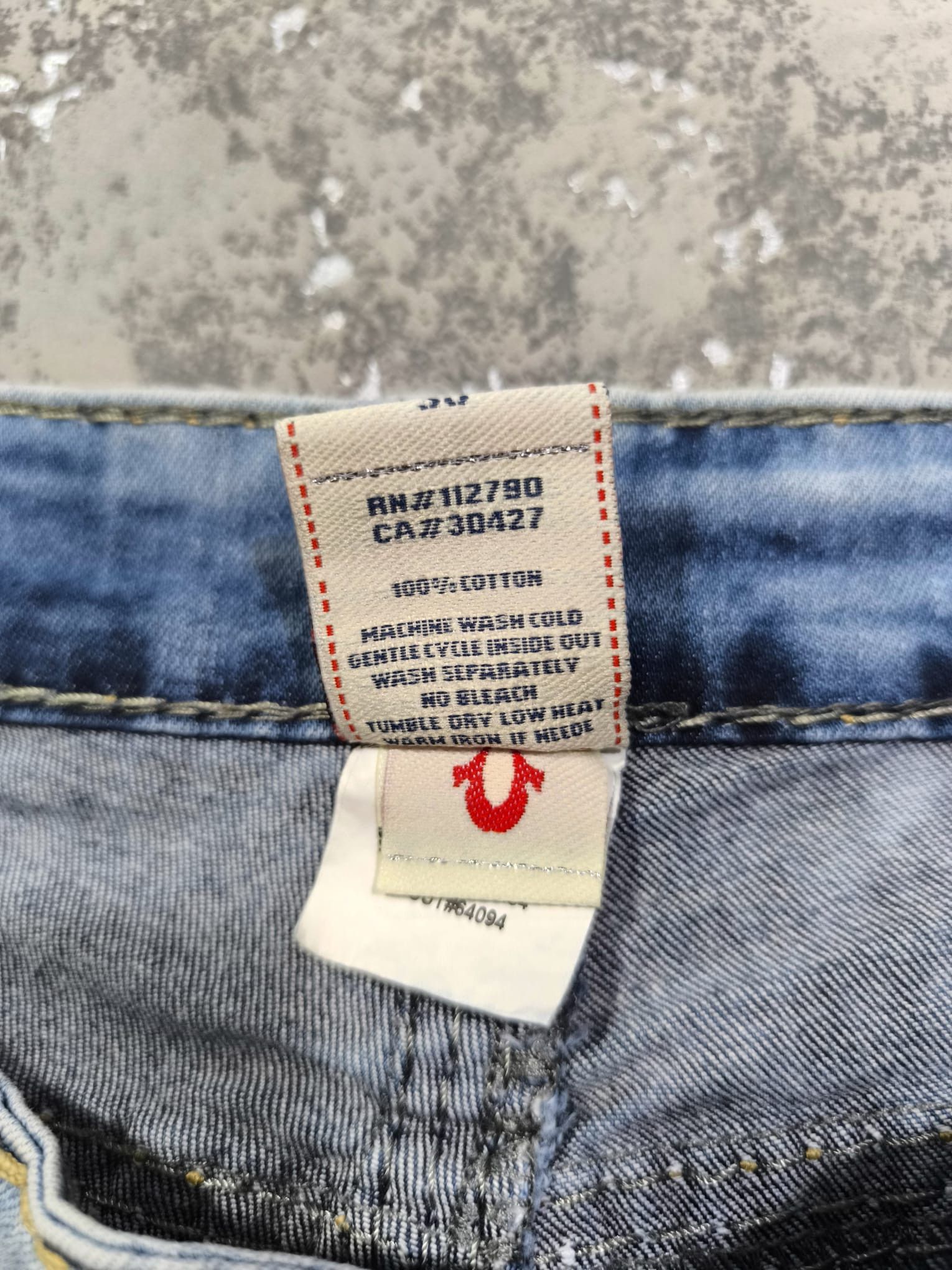 True Religion true religion 00s cut-off denim shorts baddie y2k sexy Size 30" / US 8 / IT 44 - 5 Thumbnail