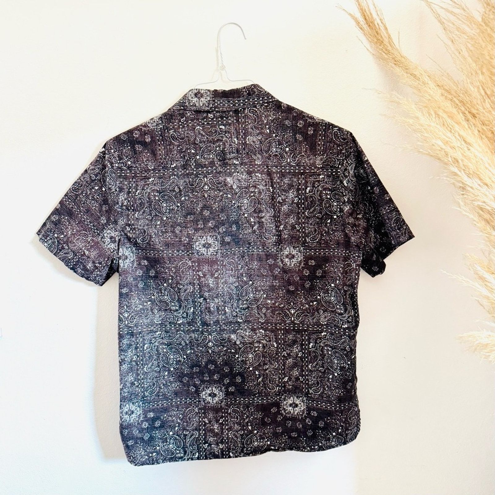 Nordstrom NORDSTROM Grey Gray White Paisley Button Short Sleeve Shirt Size US S / EU 44-46 / 1 - 8 Thumbnail