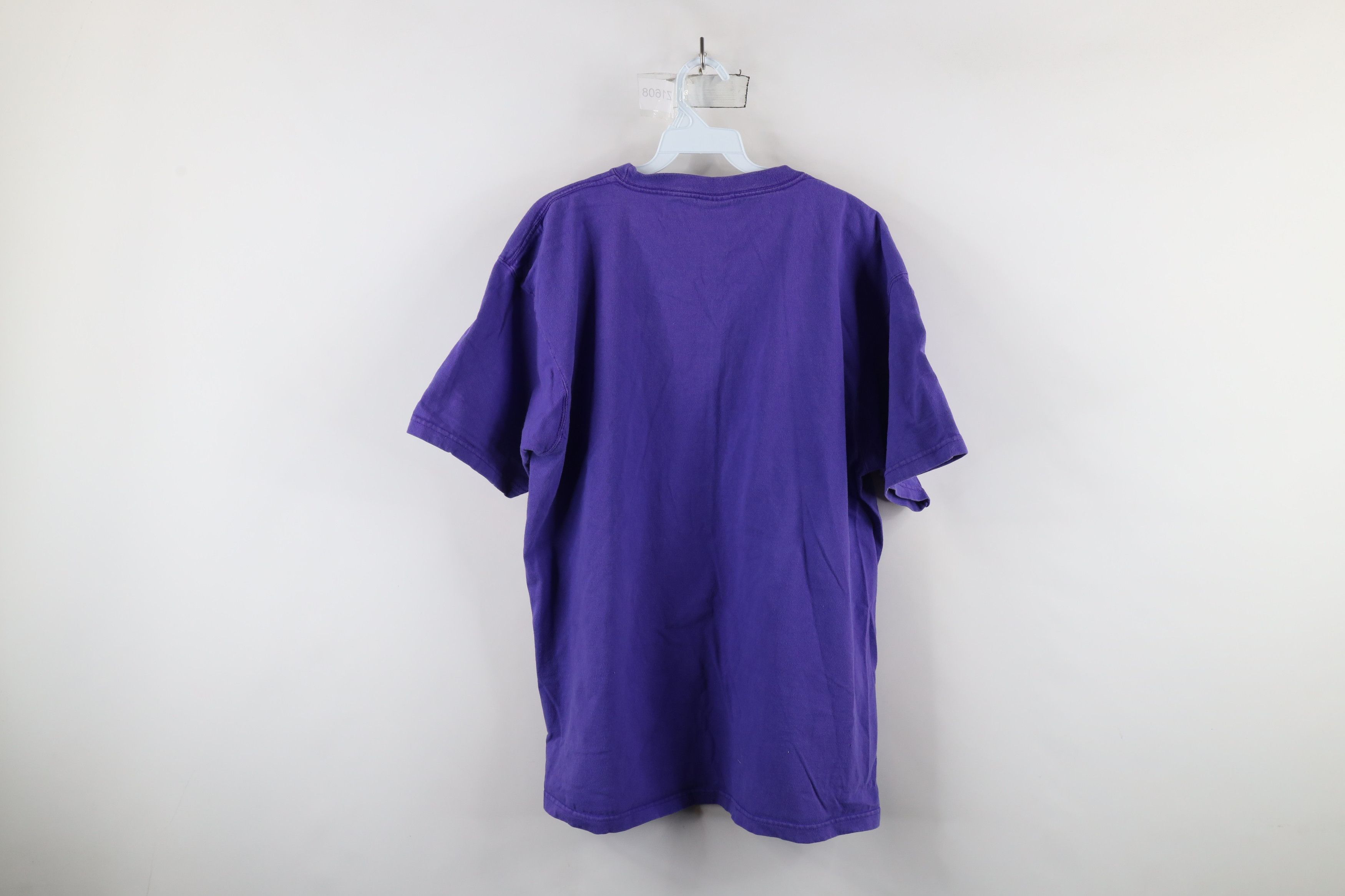 Vintage Vintage 90s Streetwear Heavyweight Cotton T-Shirt Purple Size US L / EU 52-54 / 3 - 8 Thumbnail